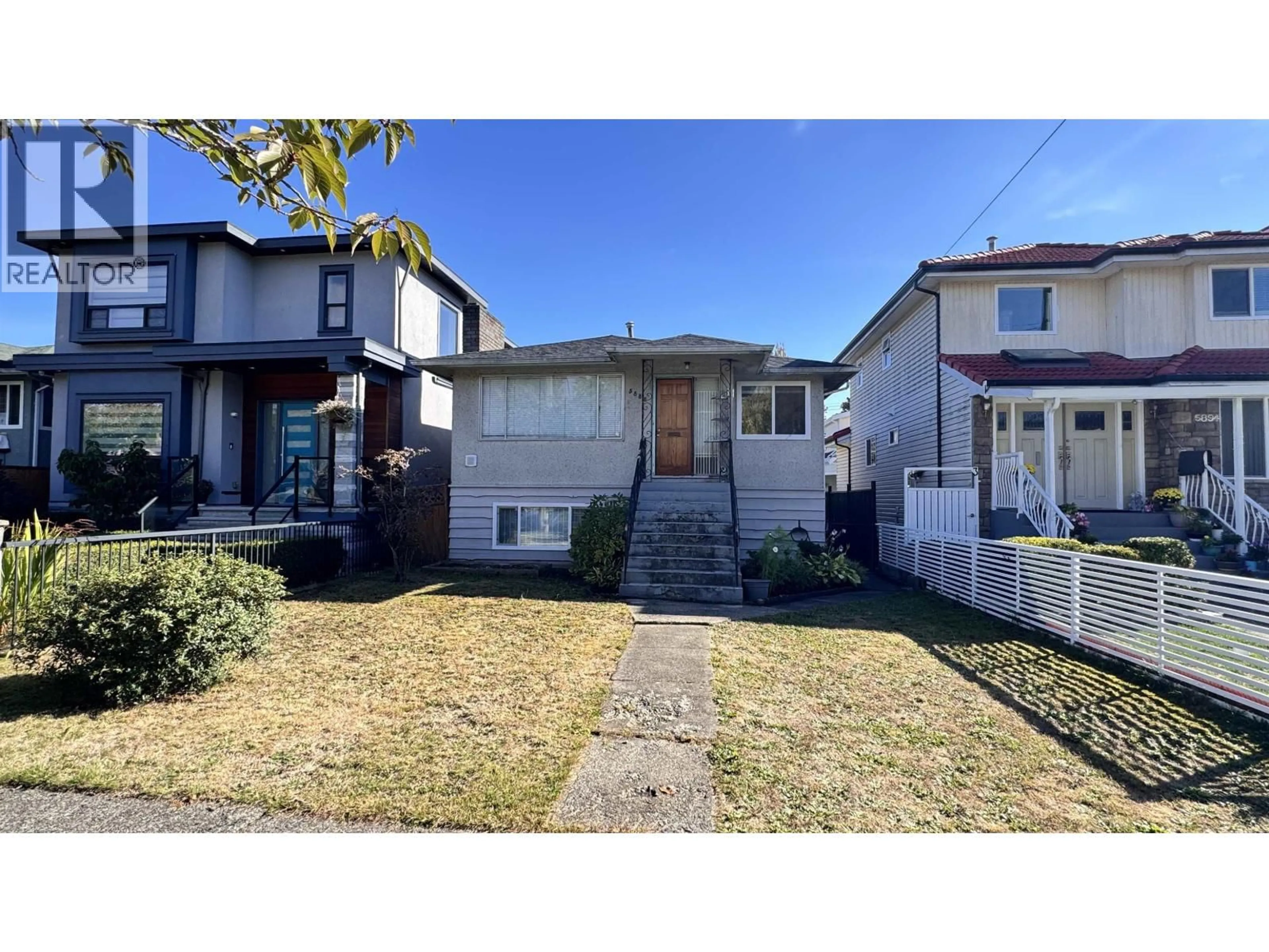A pic from outside/outdoor area/front of a property/back of a property/a pic from drone, street for 5882 BERKELEY STREET, Vancouver British Columbia V5R3H2