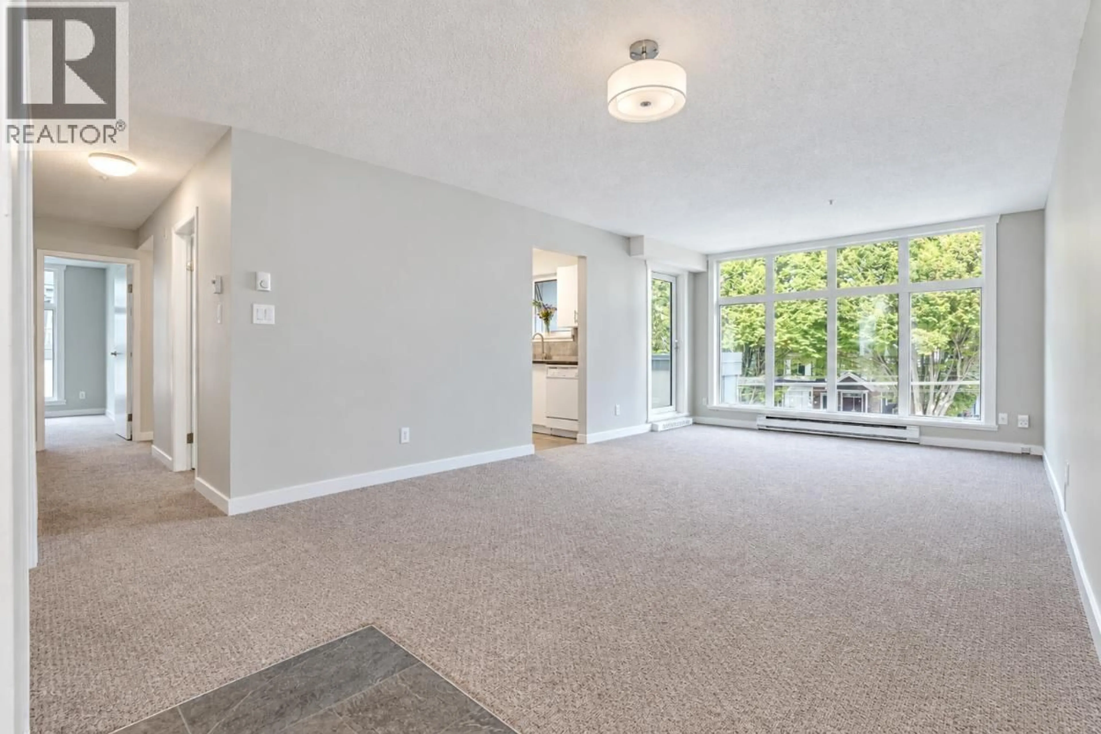 Unknown for 300 - 2533 PENTICTON STREET, Vancouver British Columbia V5M4T8