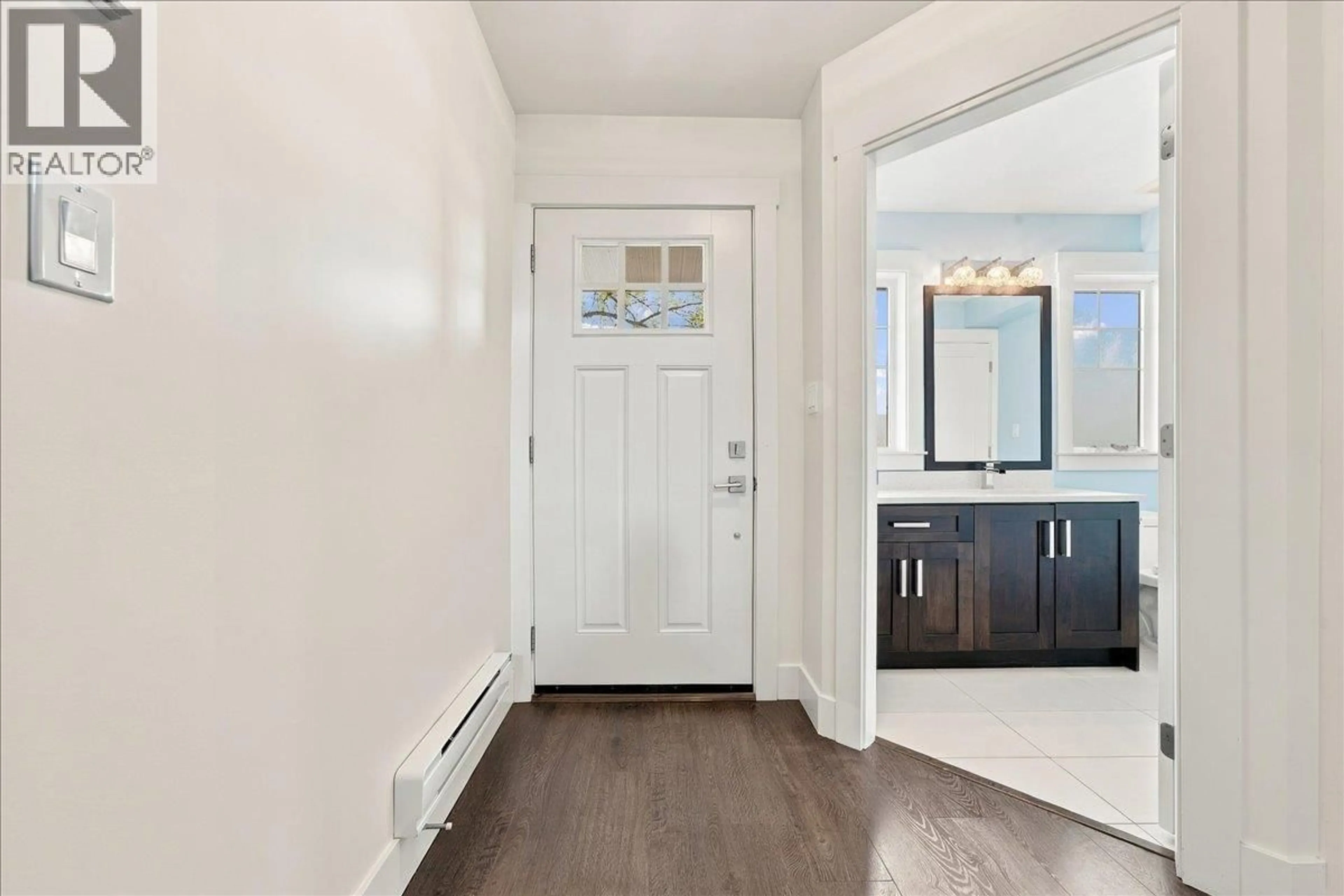 Indoor entryway for 24 - 10151 240 STREET, Maple Ridge British Columbia V2W0G9