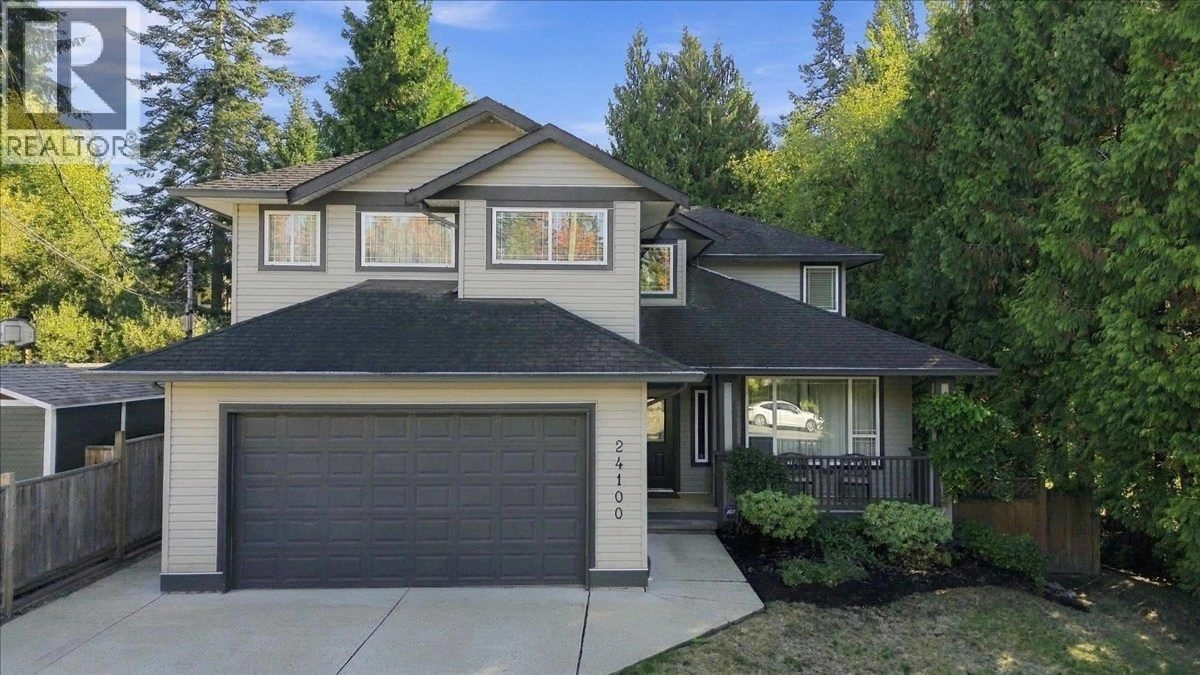 Home with vinyl exterior material, street for 24100 102 AVENUE, Maple Ridge British Columbia V2W1J1