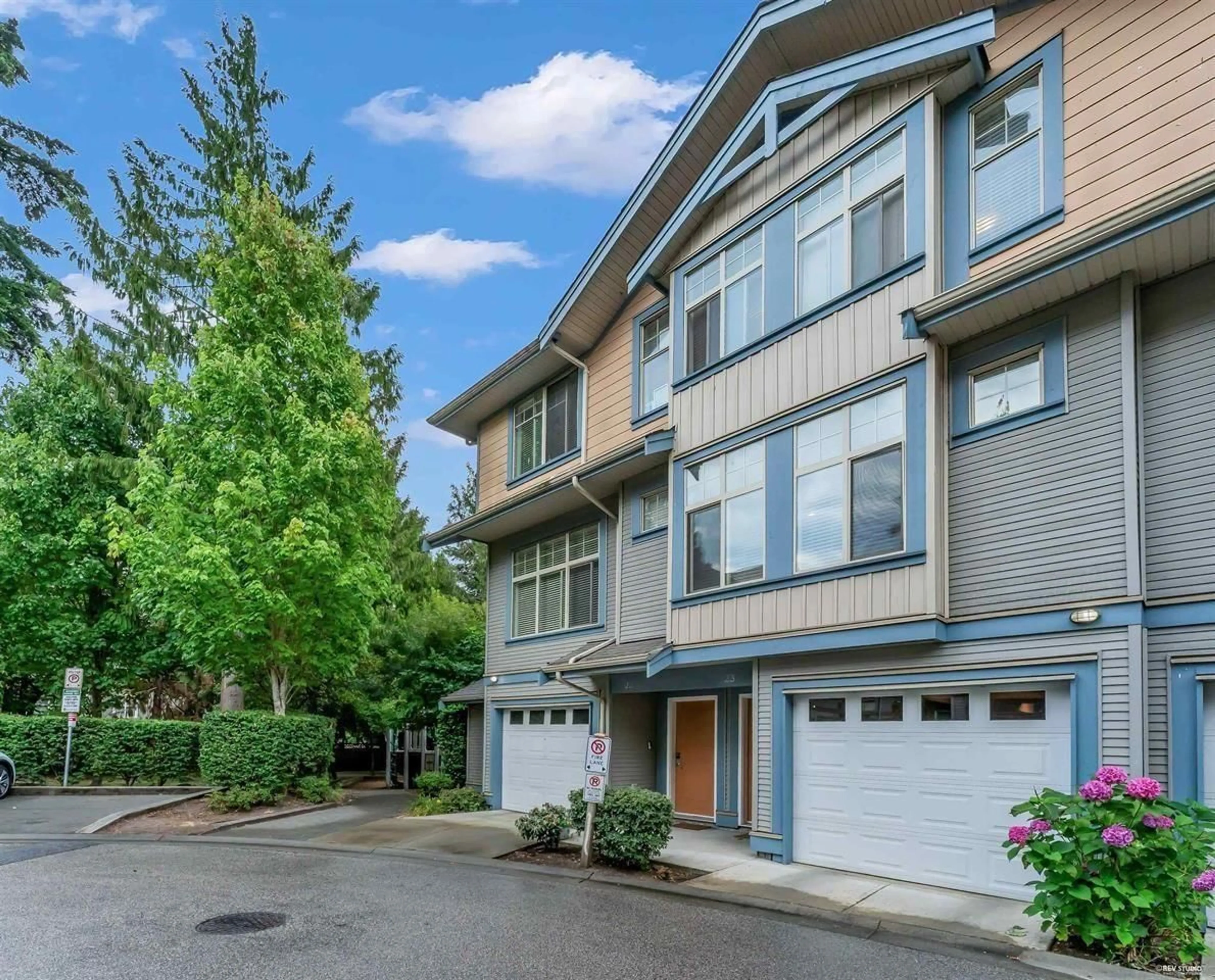Unknown for 23 - 12036 66 AVENUE, Surrey British Columbia V3W3M2