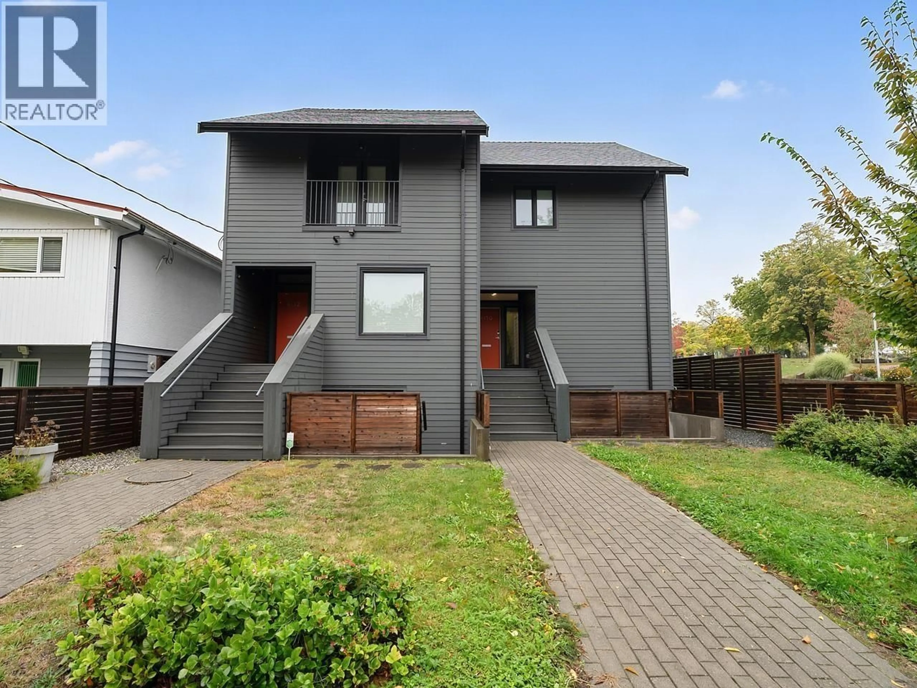Unknown for 4136 BEATRICE STREET, Vancouver British Columbia V5N4H6