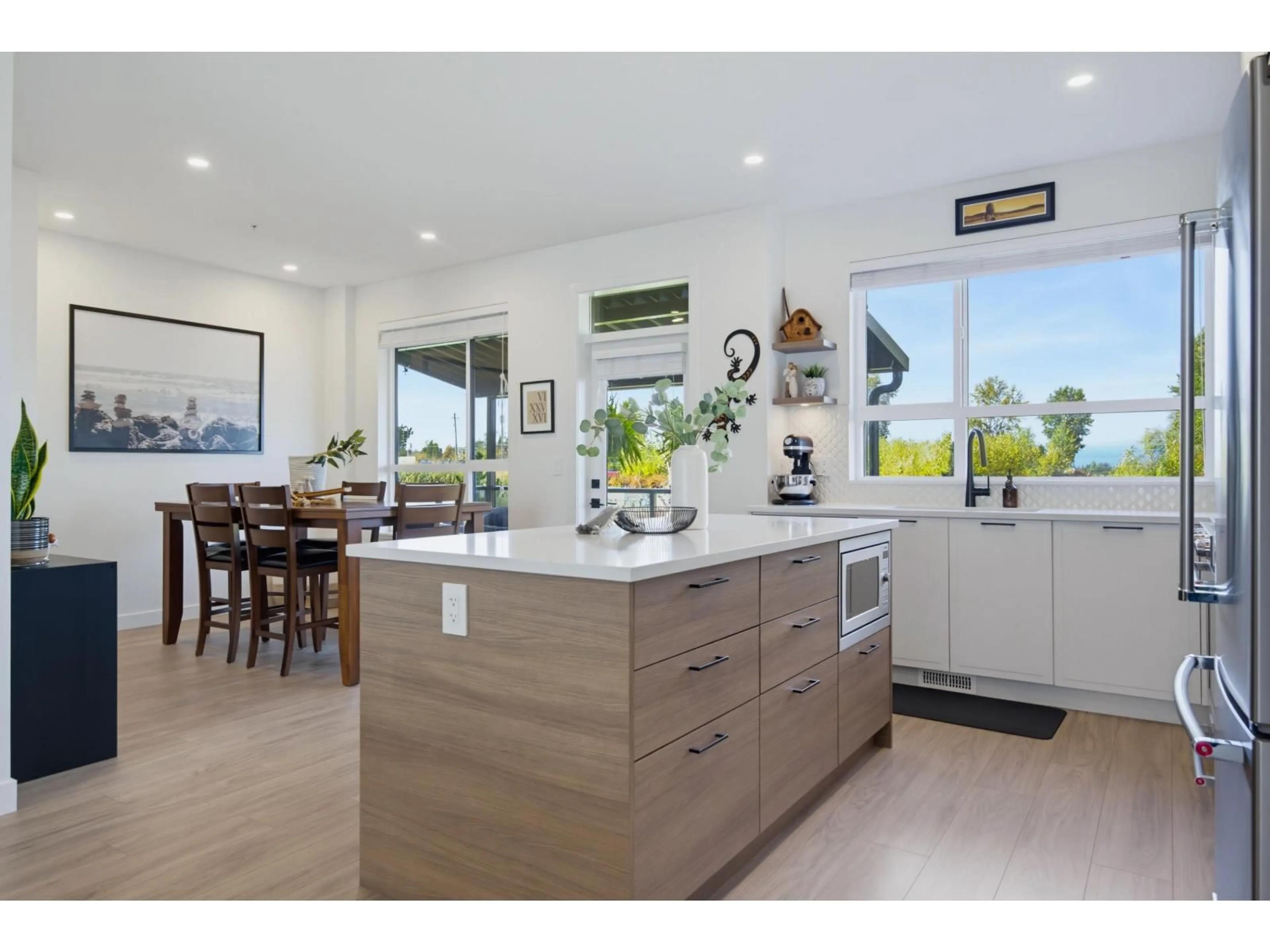 Open concept kitchen, unknown for 21 - 20150 81 AVENUE, Langley British Columbia V2Y3L8