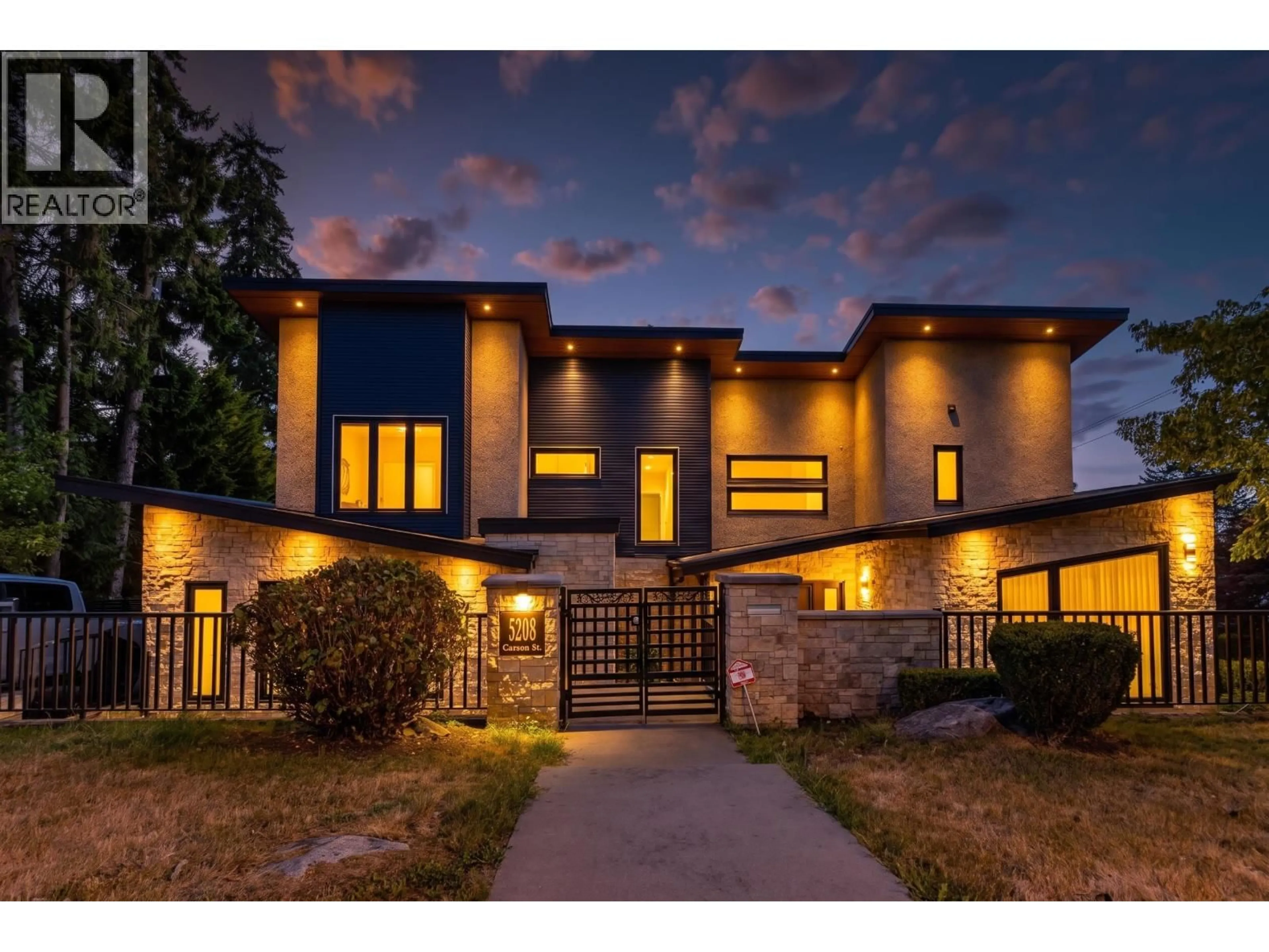 Home with brick exterior material, unknown for 5208 CARSON STREET, Burnaby British Columbia V5J2Z2