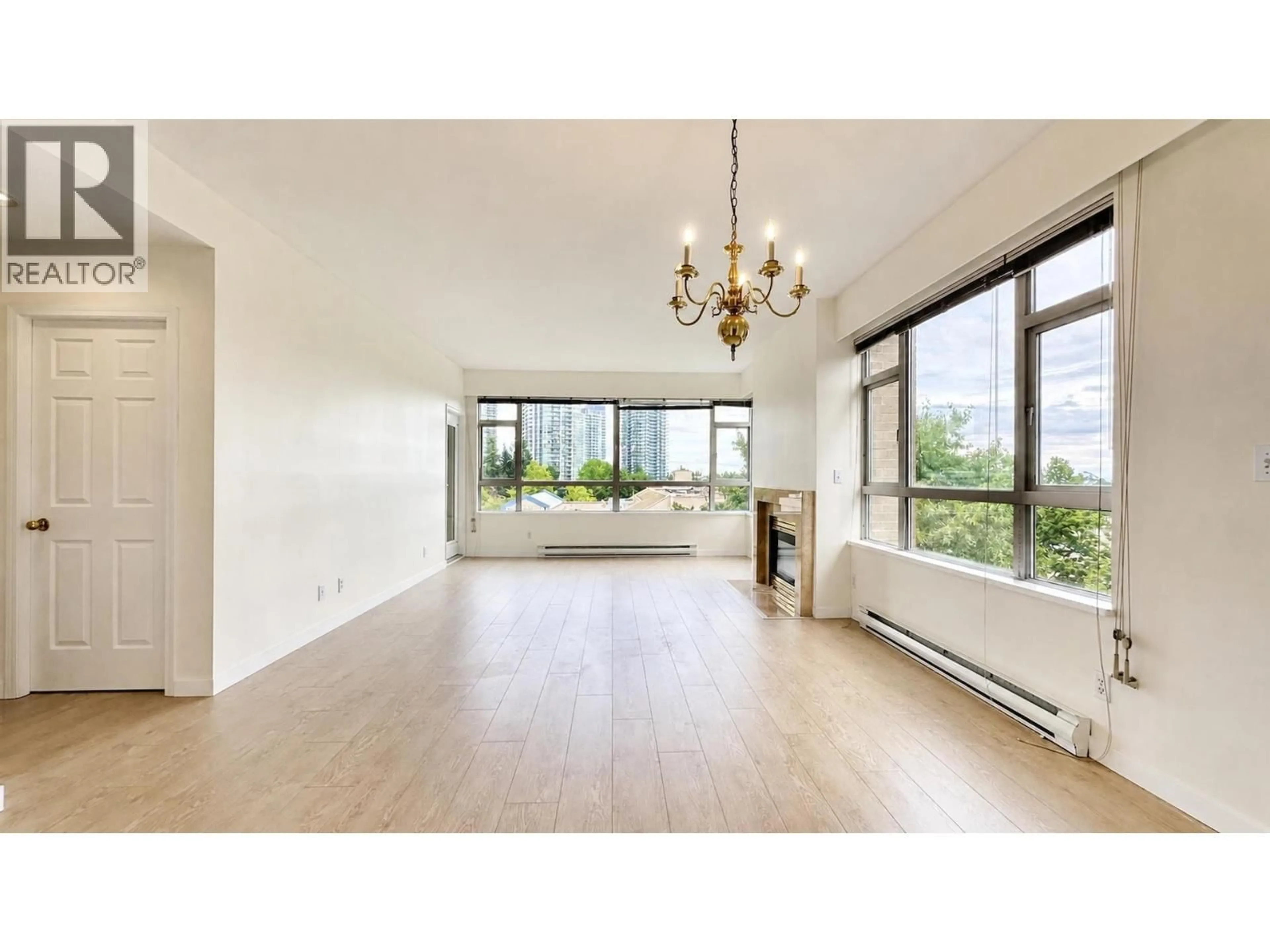A pic of a room for 6521 BONSOR AVENUE, Burnaby British Columbia V5H4N3