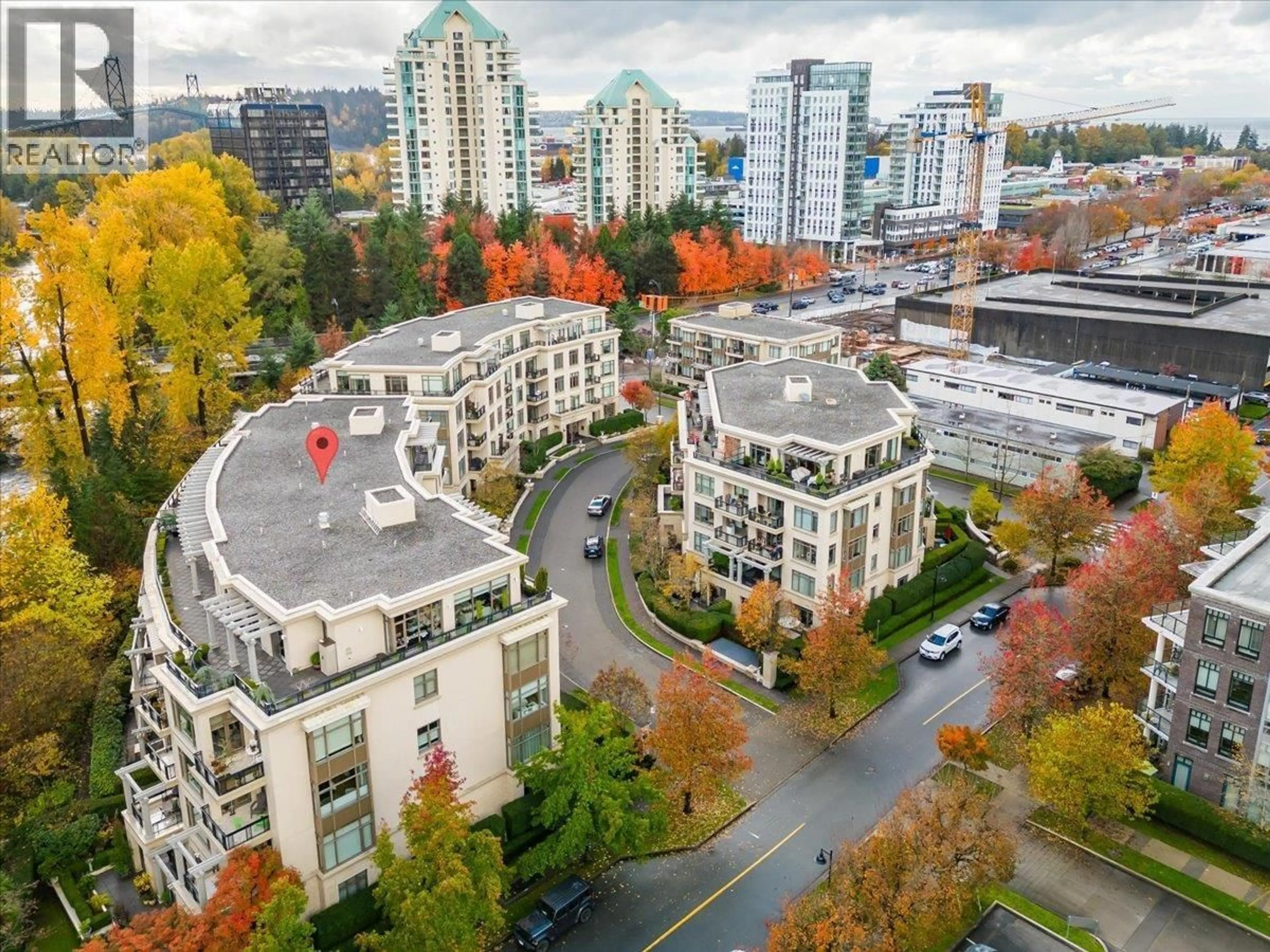 A pic from outside/outdoor area/front of a property/back of a property/a pic from drone, city buildings view from balcony for PH - 526 WATERS EDGE CRESCENT, West Vancouver British Columbia V7T0A2