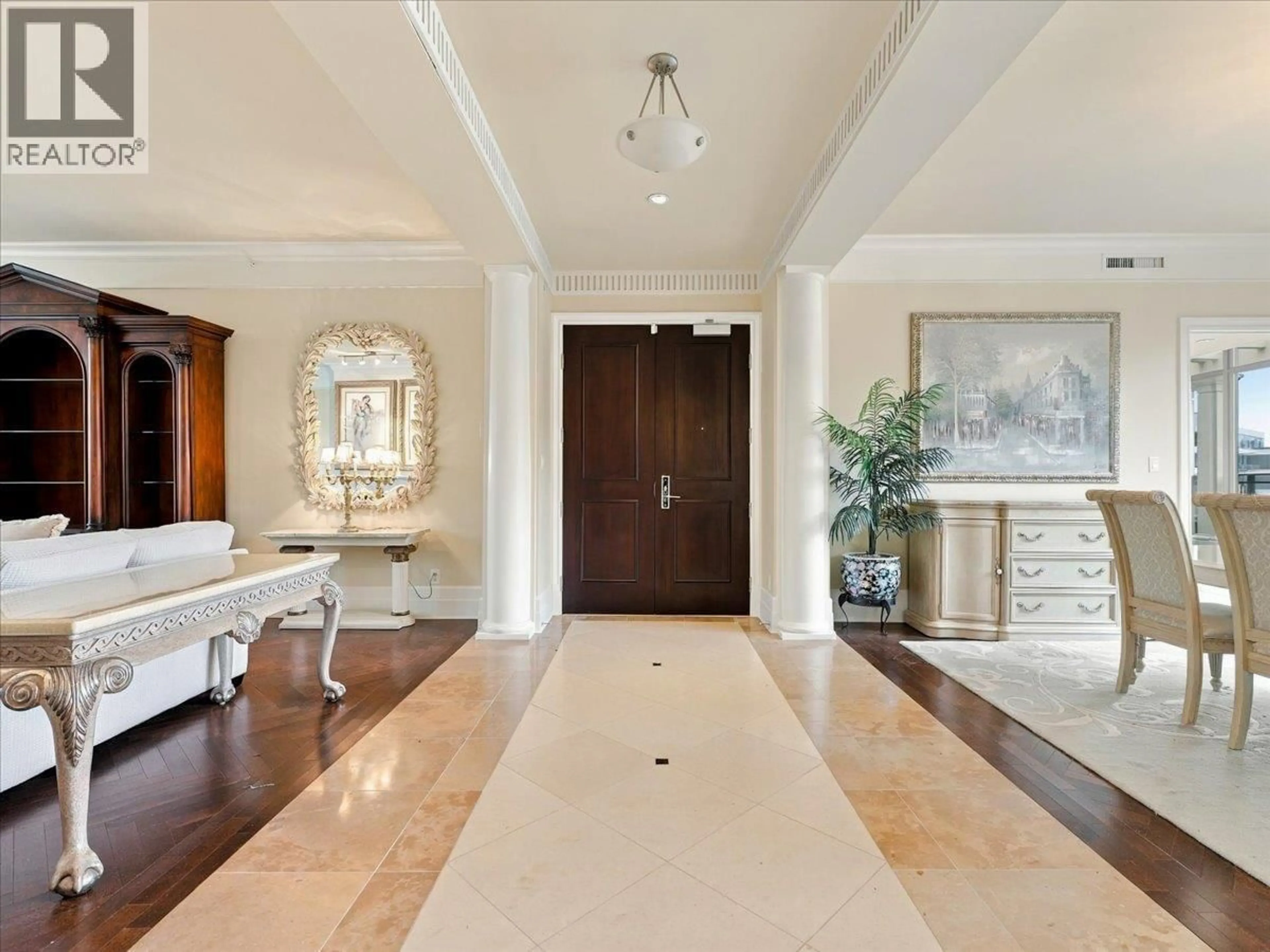 Indoor entryway for PH - 526 WATERS EDGE CRESCENT, West Vancouver British Columbia V7T0A2