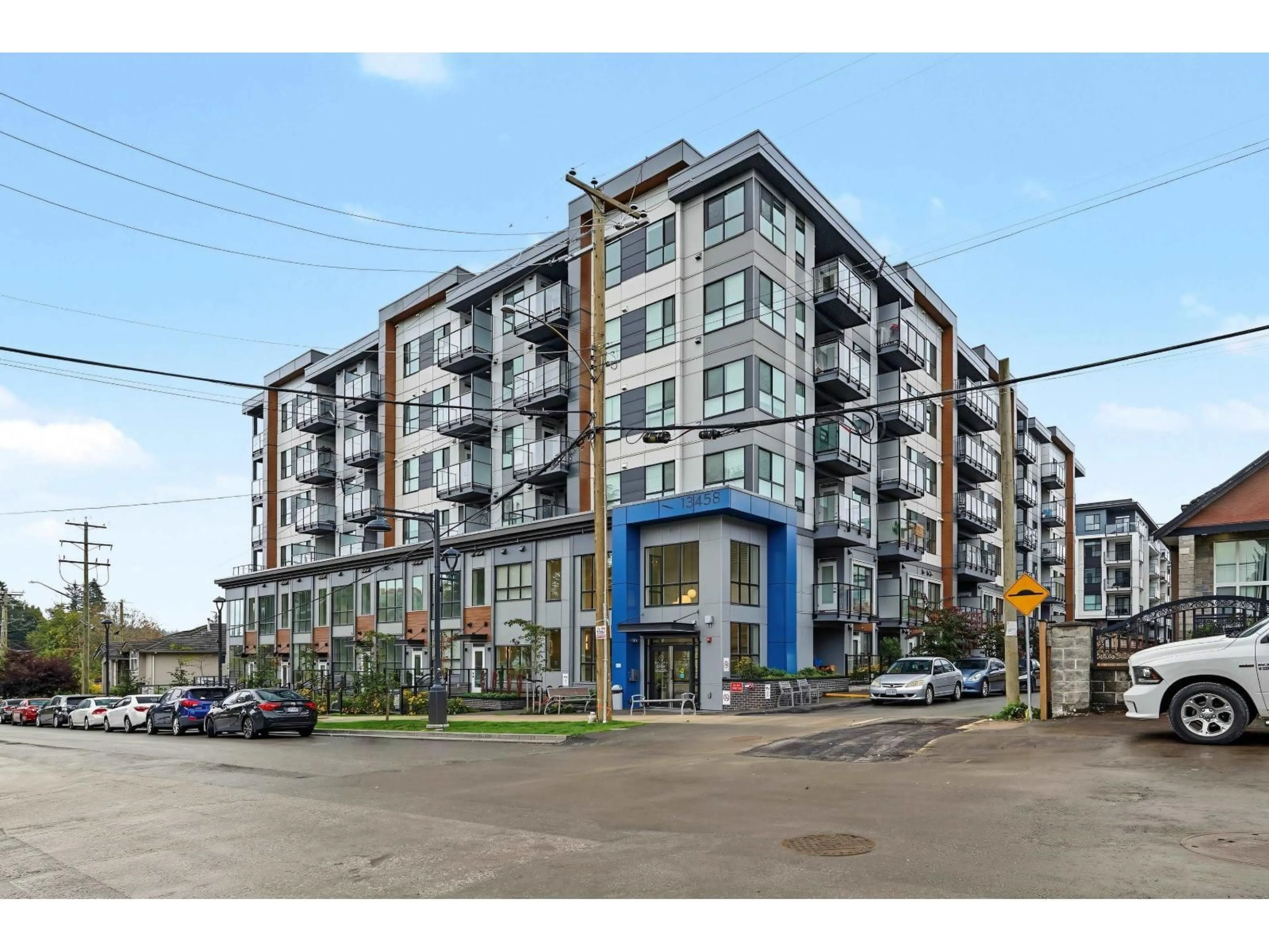 Unknown for 602 - 13458 95 AVENUE, Surrey British Columbia V3V0H1