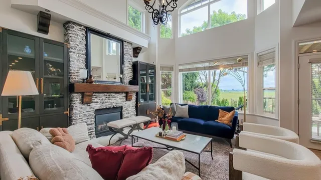 3762 159A STREET, Surrey 2