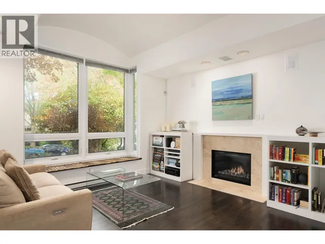 3328 30TH AVENUE, Vancouver 3