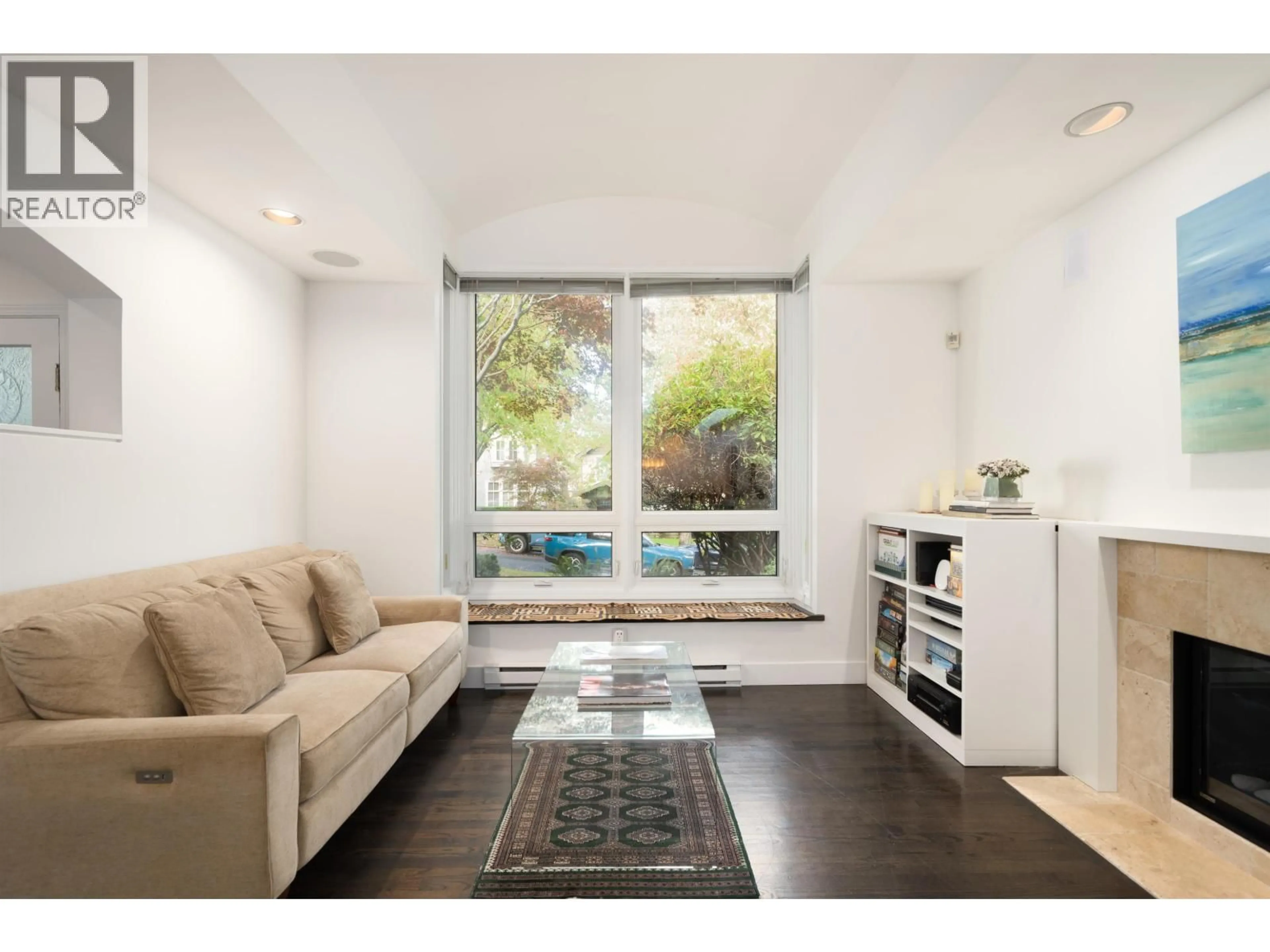 Living room with furniture, unknown for 3328 30TH AVENUE, Vancouver British Columbia V6S1W4