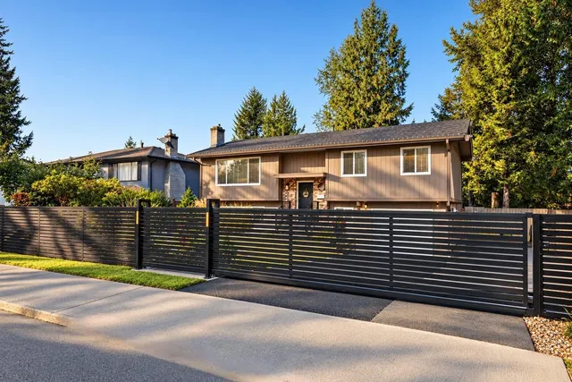20327 44 AVENUE, Langley