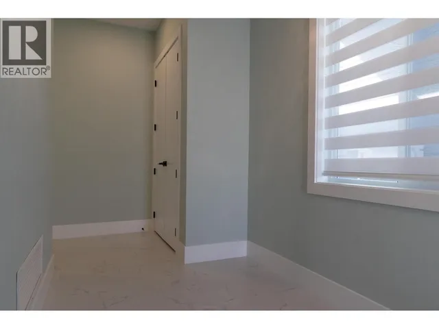 1244 PITT RIVER ROAD, Port Coquitlam 4
