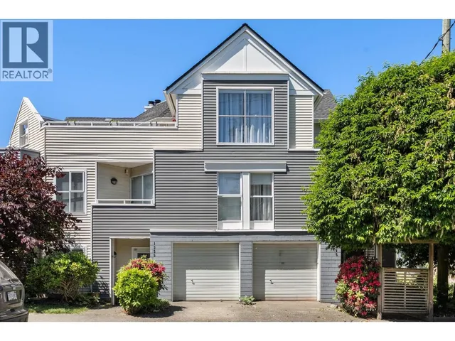 1345 WOODLAND DRIVE, Vancouver 2