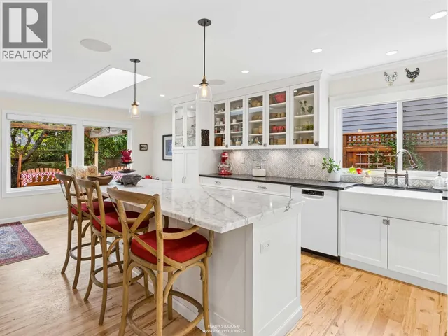 5160 12 AVENUE, Delta 3