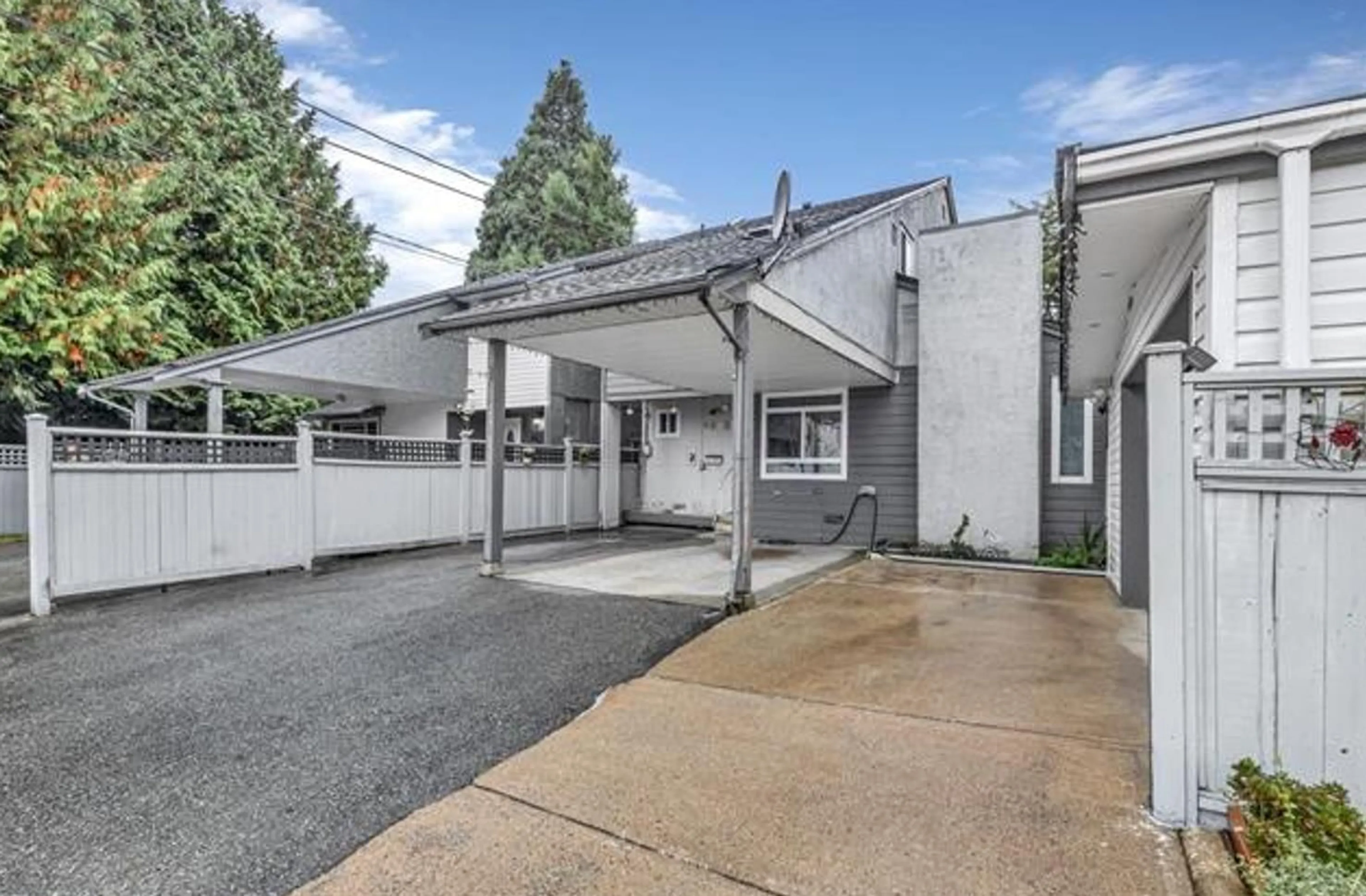 Unknown for 6613 134 STREET, Surrey British Columbia V3W4S1