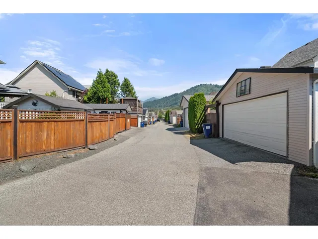 46415 BEDFORD PARKWAY, Chilliwack 4