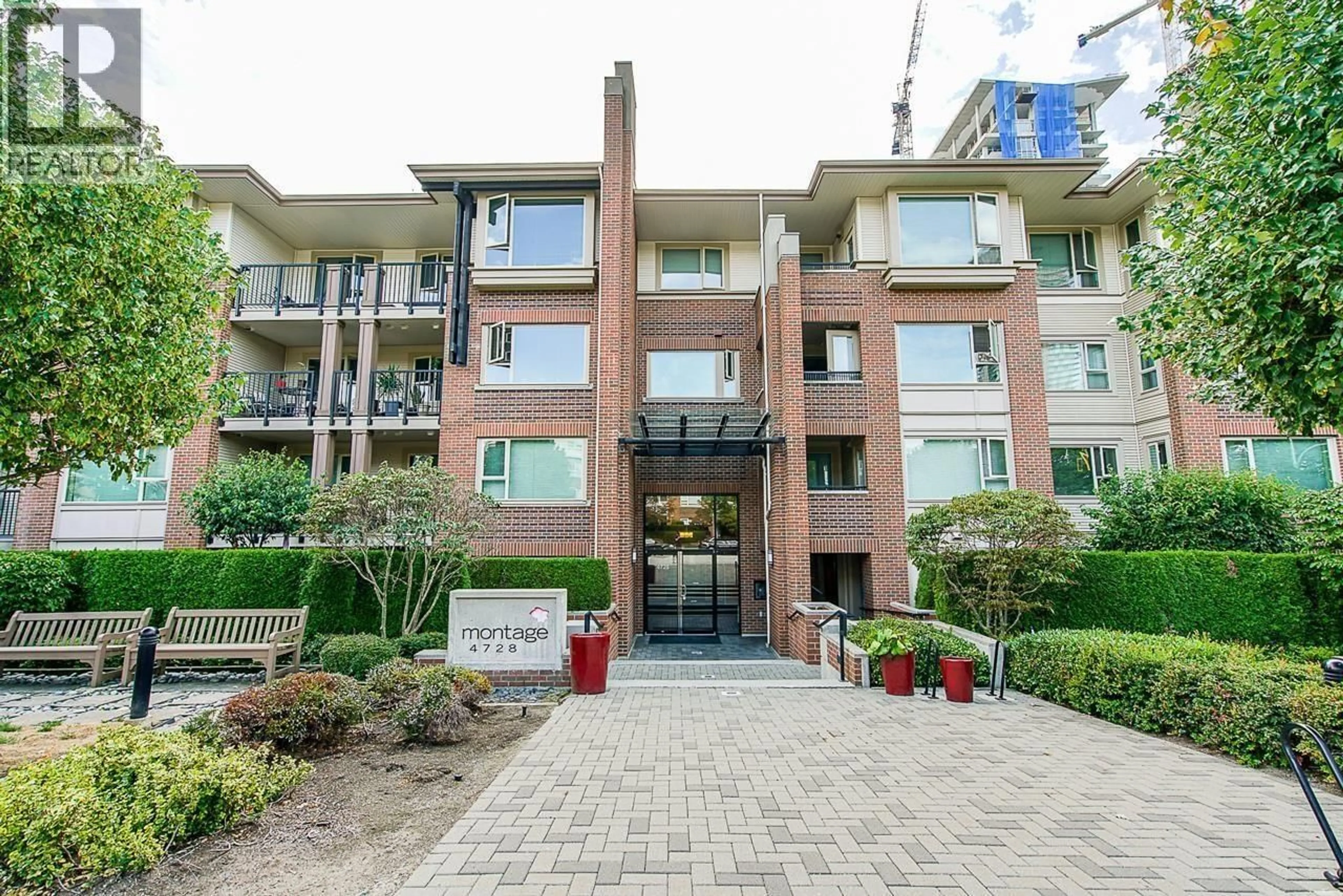 Unknown for 211 - 4728 DAWSON STREET, Burnaby British Columbia V5C0A9
