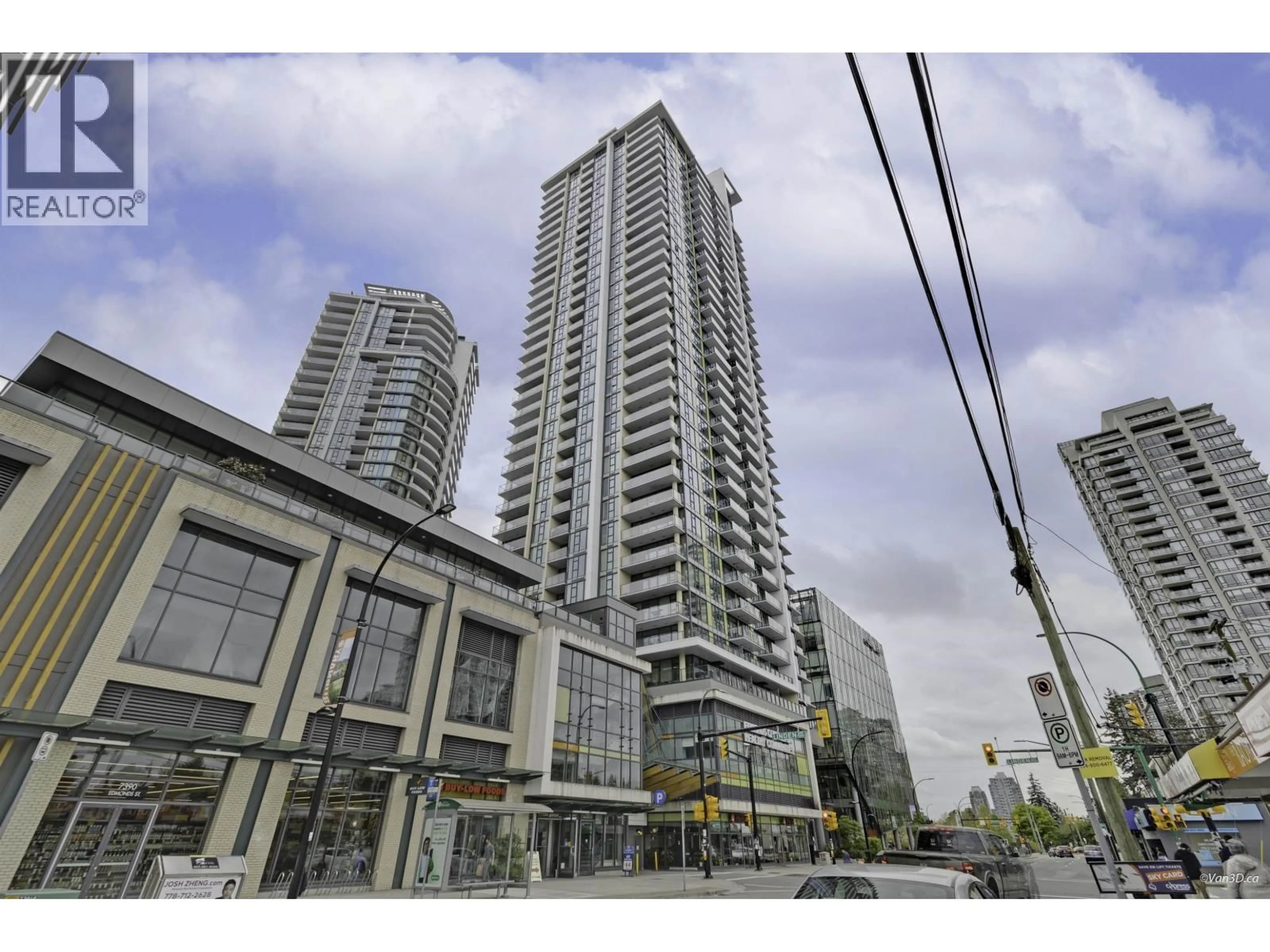 Indoor foyer for 2211 - 7358 EDMONDS STREET, Burnaby British Columbia V3N0H1