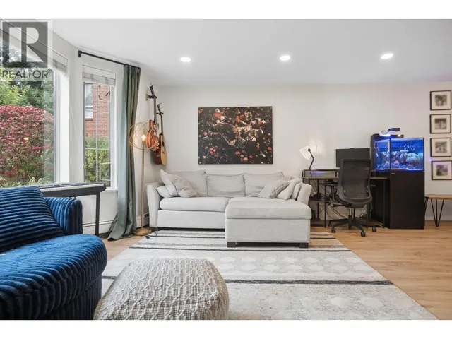 108 - 1655 AUGUSTA AVENUE, Burnaby 4