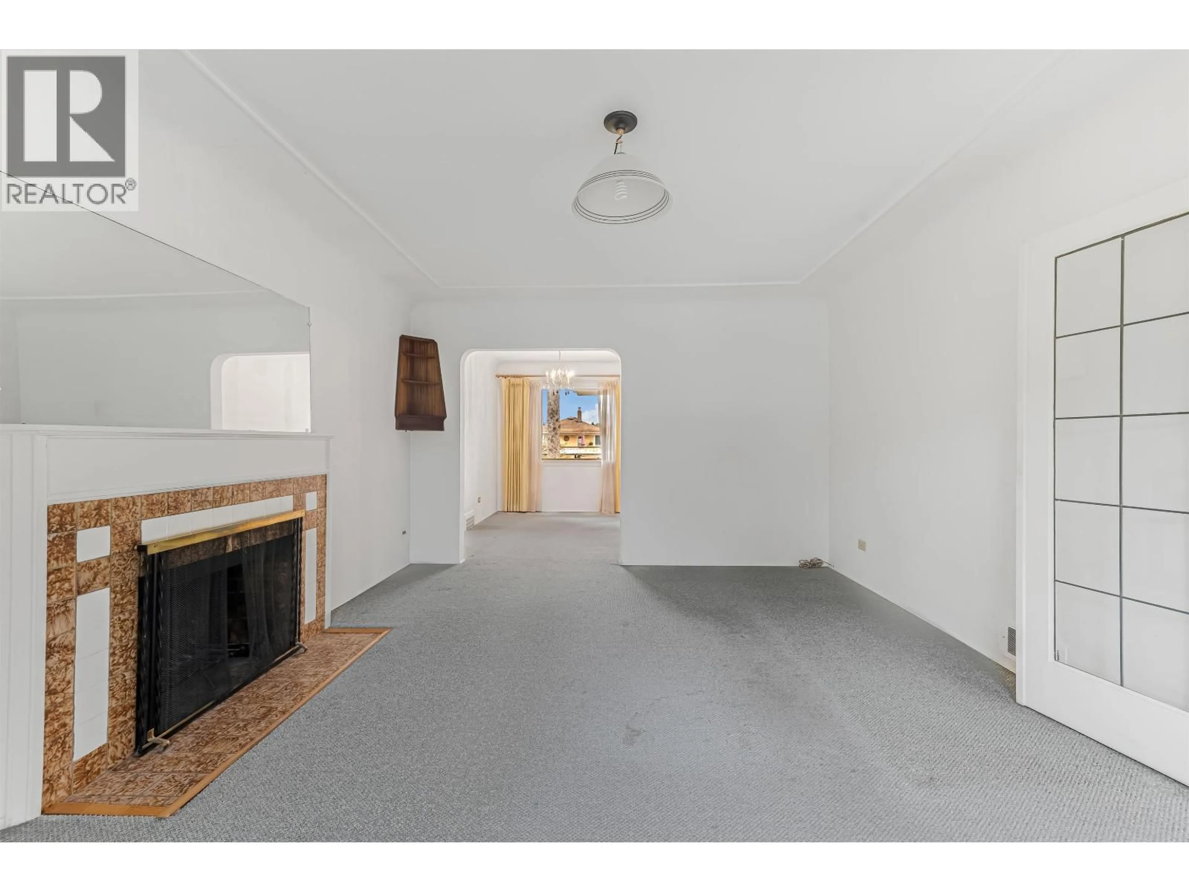 A pic of a room for 3039 20TH AVENUE, Vancouver British Columbia V6L1H7