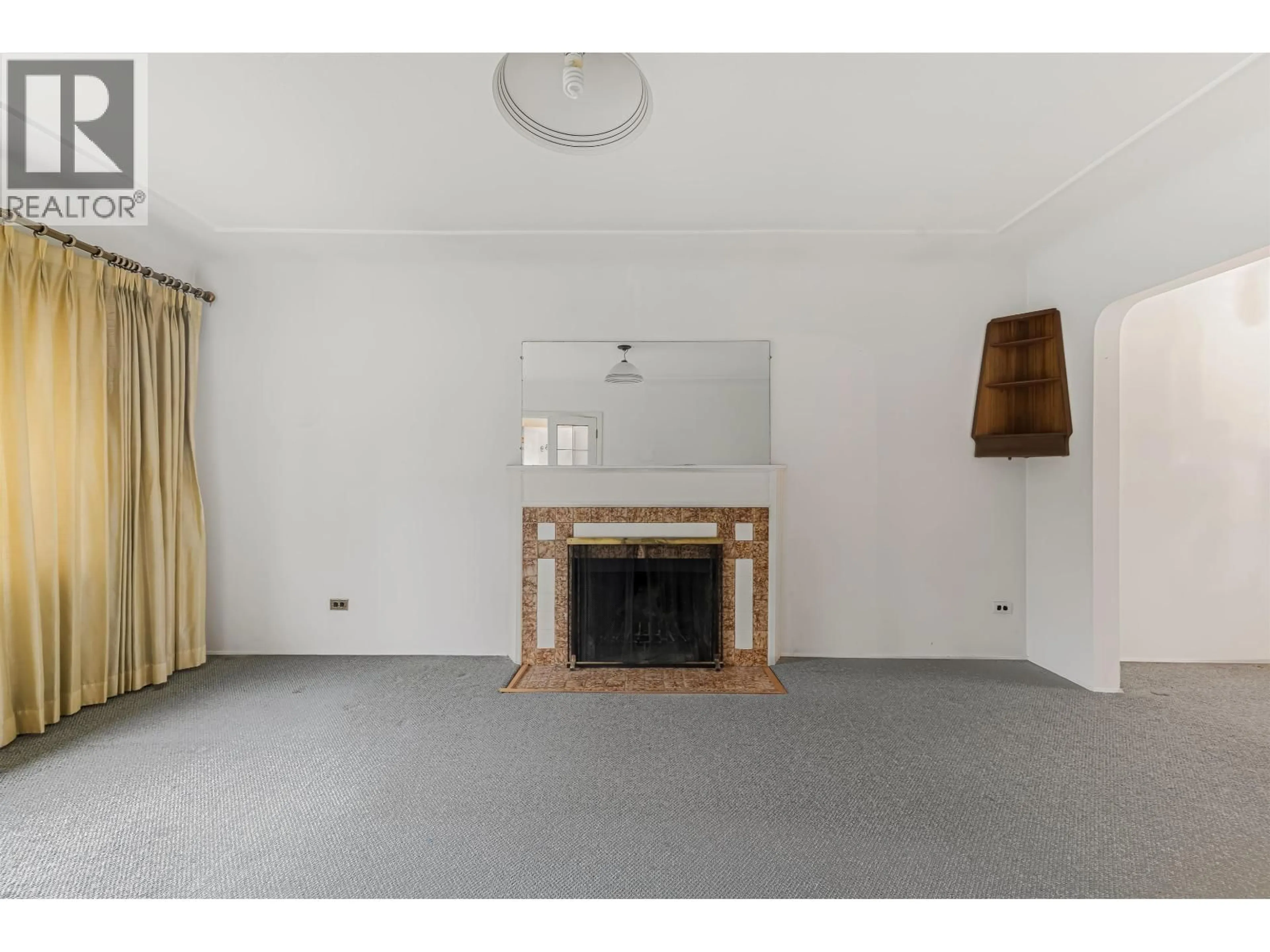 A pic of a room for 3039 20TH AVENUE, Vancouver British Columbia V6L1H7