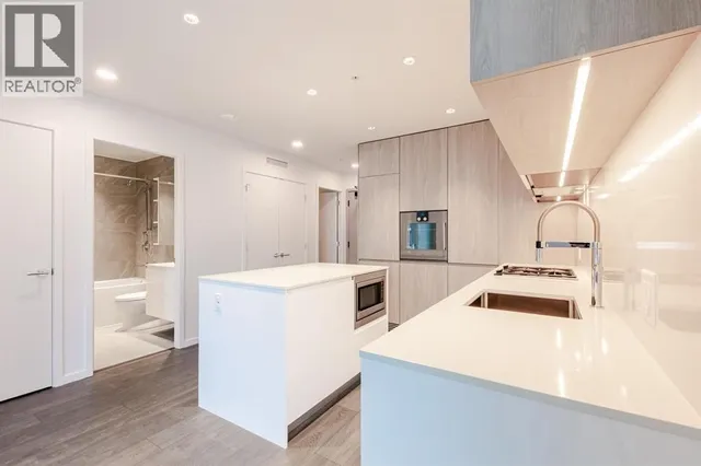 203 - 6788 MINORU BOULEVARD, Richmond 3