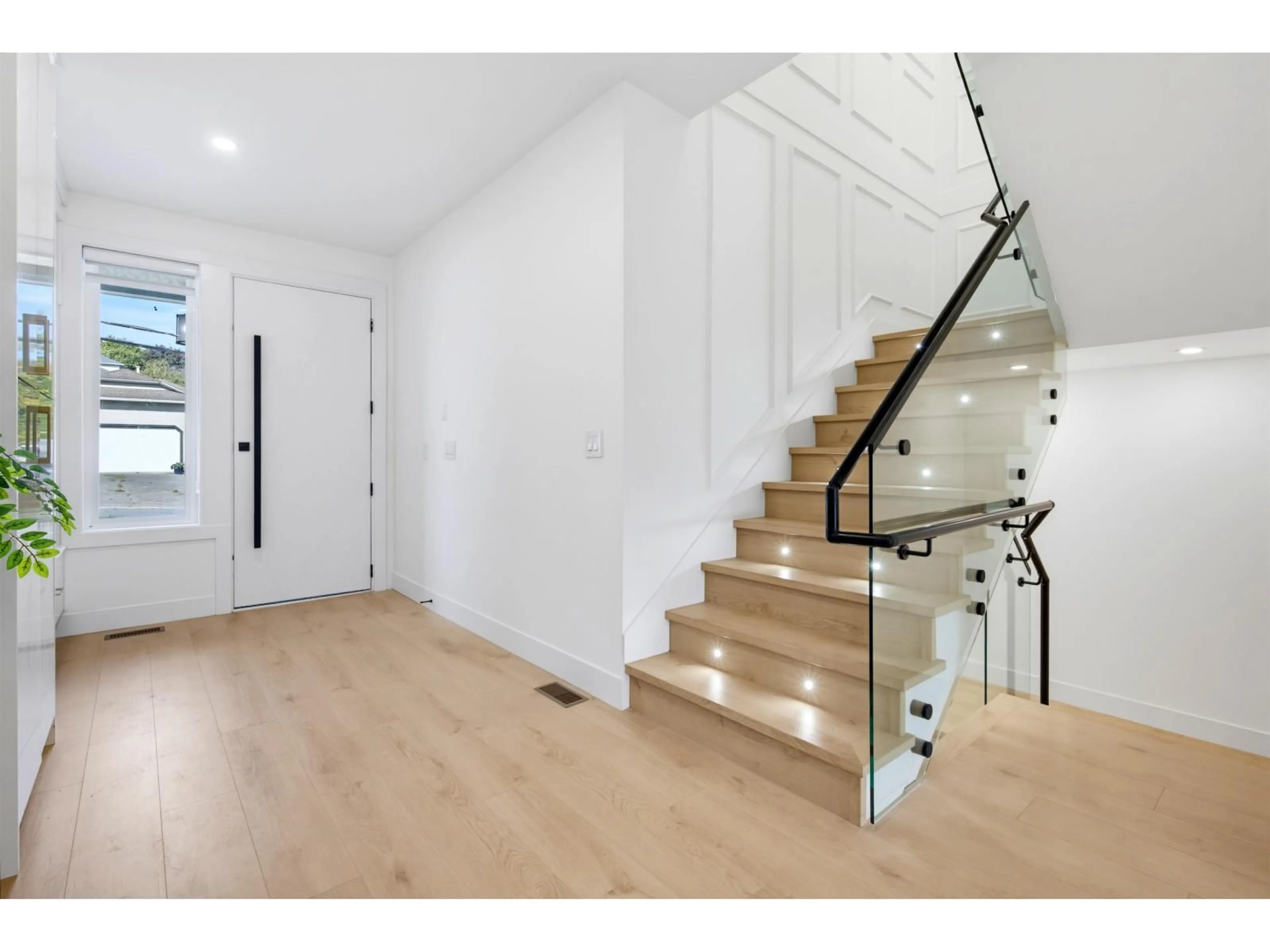 Unknown for 1 - 19128 61A AVENUE, Surrey British Columbia V3S8C7