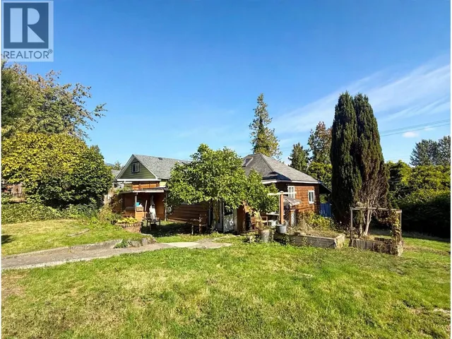 1815 BARNET HIGHWAY, Port Moody 3