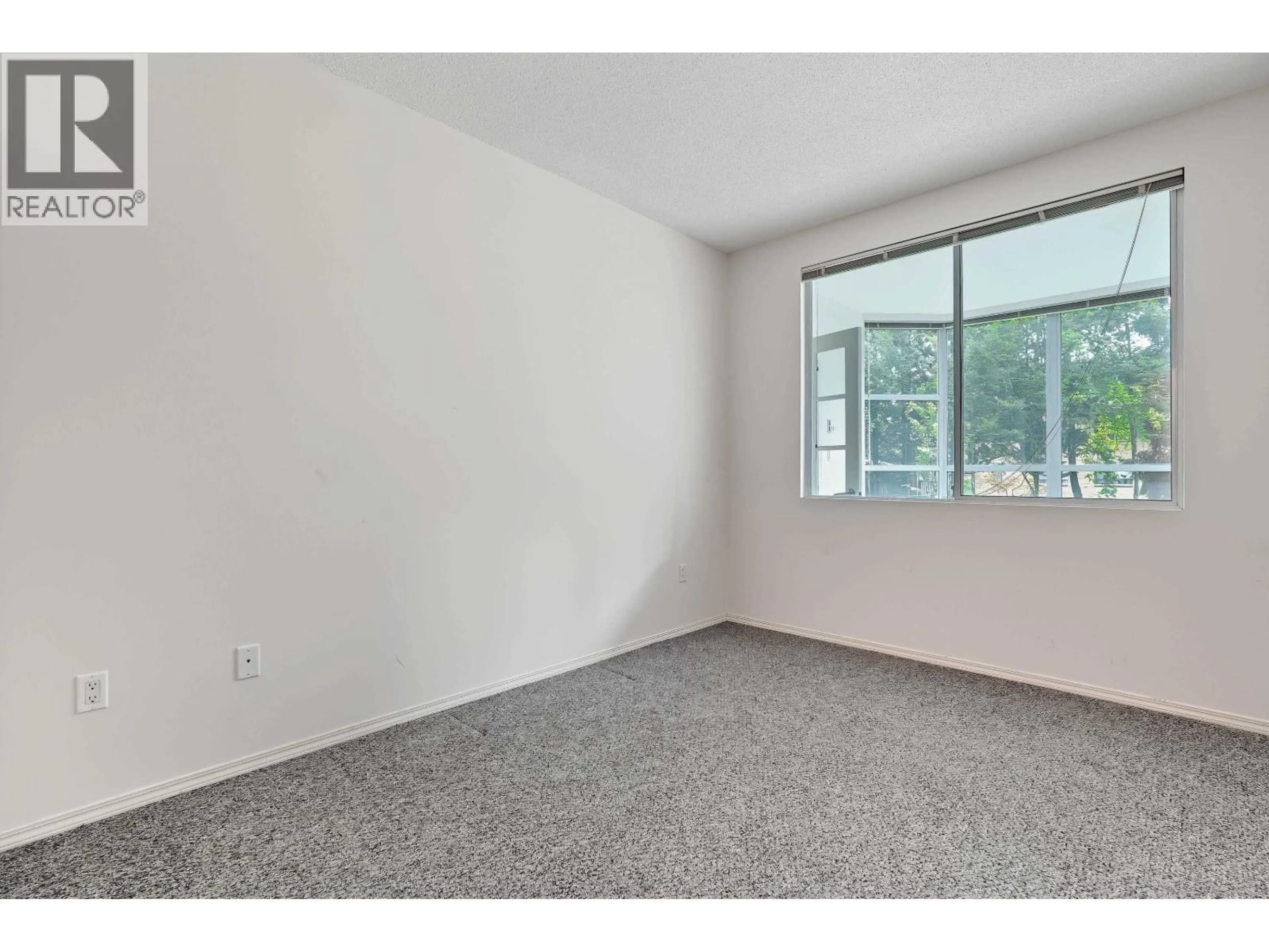 A pic of a room for 108 - 12148 224 STREET, Maple Ridge British Columbia V2X3N8