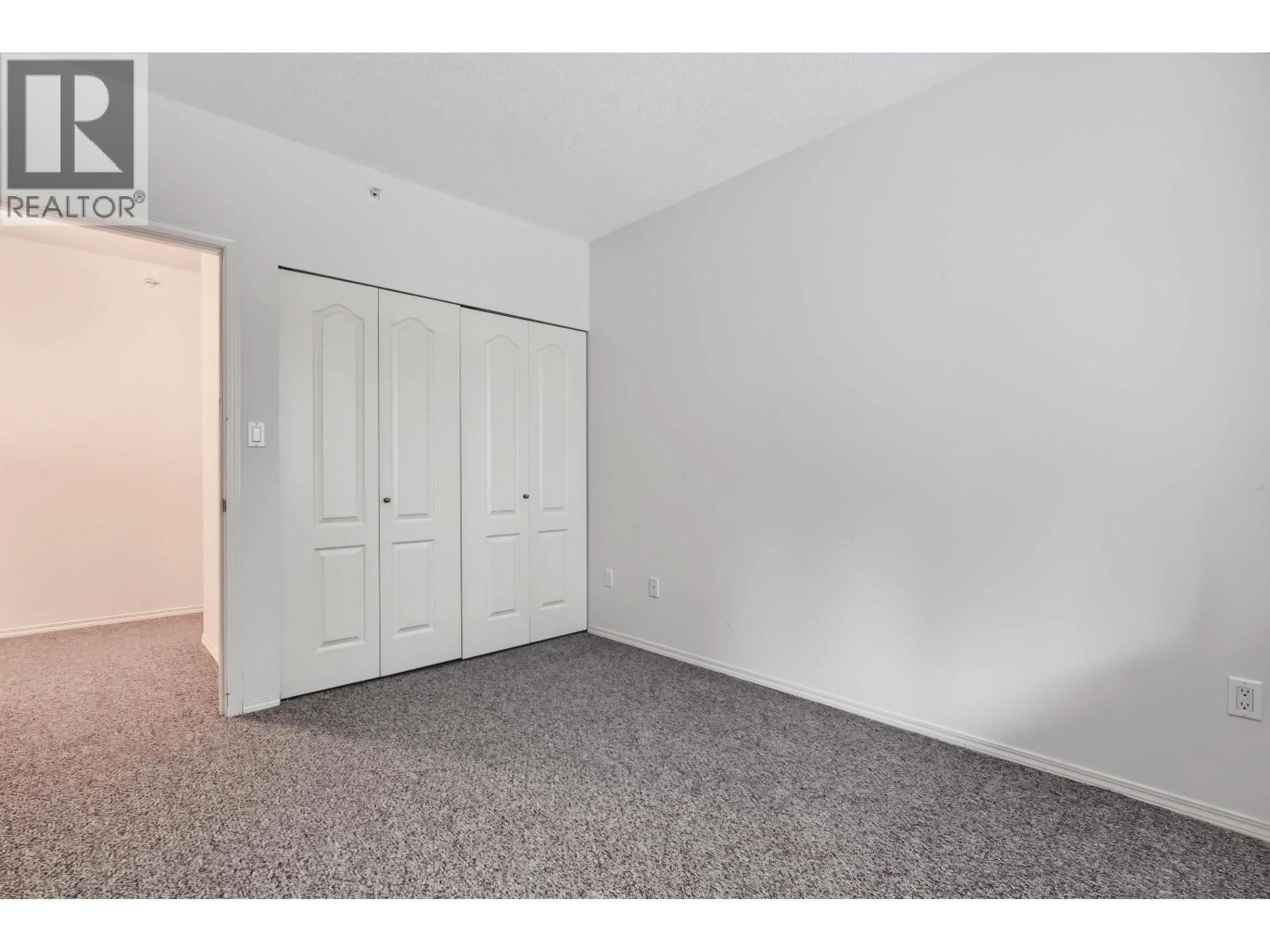 A pic of a room for 108 - 12148 224 STREET, Maple Ridge British Columbia V2X3N8