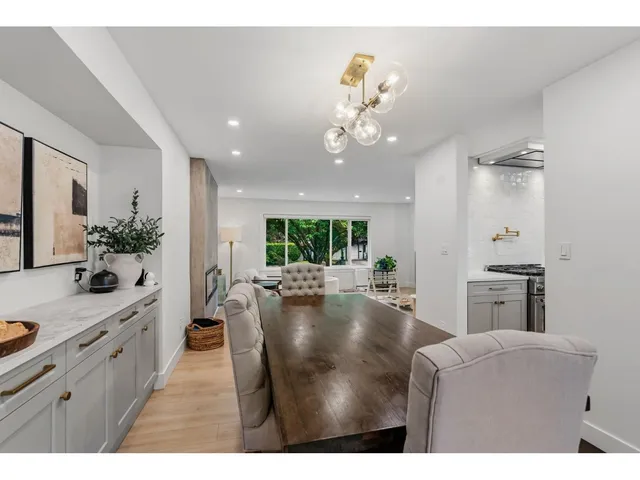 8805 DELCOURT CRESCENT, Delta 5