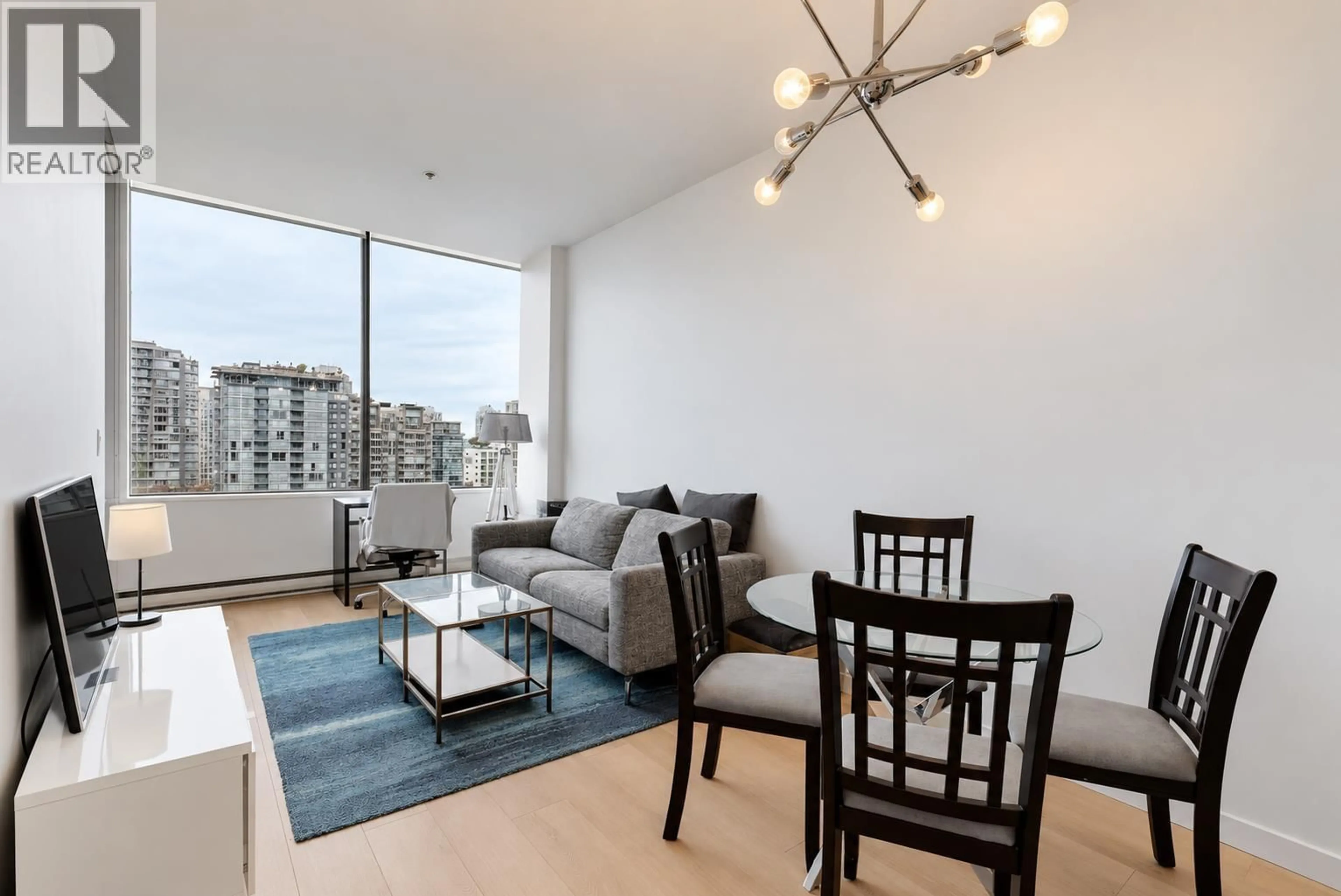 Living room with furniture, unknown for 807 - 1010 HOWE STREET, Vancouver British Columbia V6Z1P5