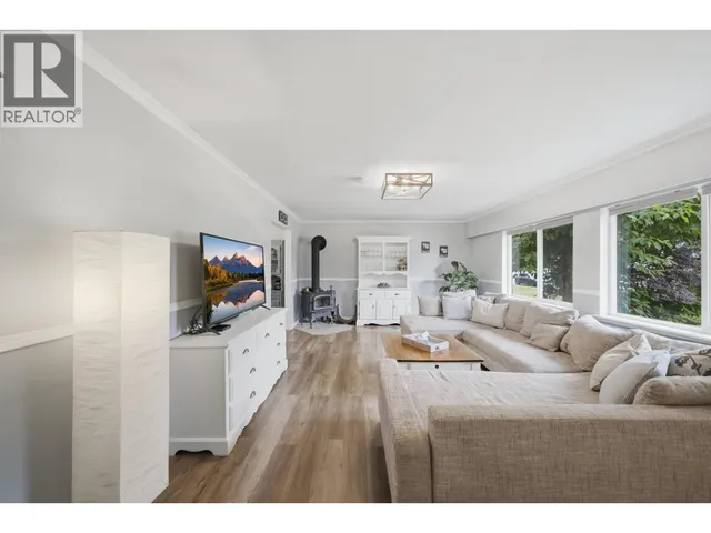 12092 GLENHURST STREET, Maple Ridge 5