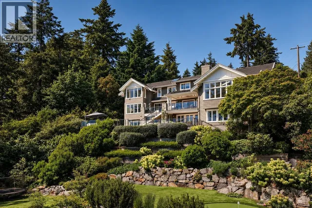 6180 CANDIA PLACE, West Vancouver 2
