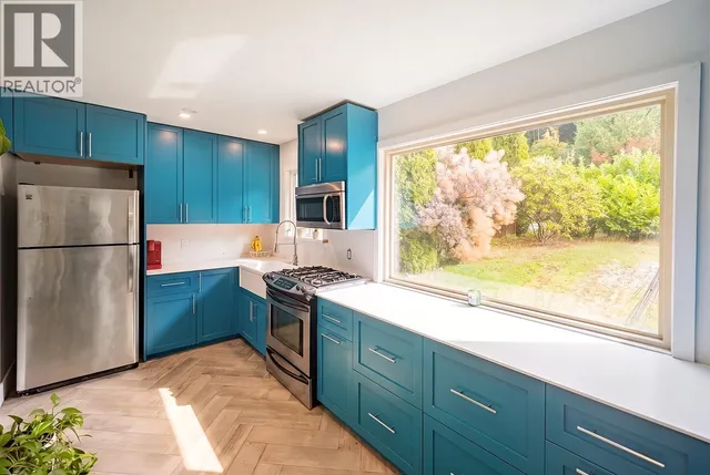 2653 RHUM & EIGG DRIVE, Squamish 3
