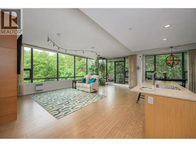 405 - 301 CAPILANO ROAD, Port Moody 2