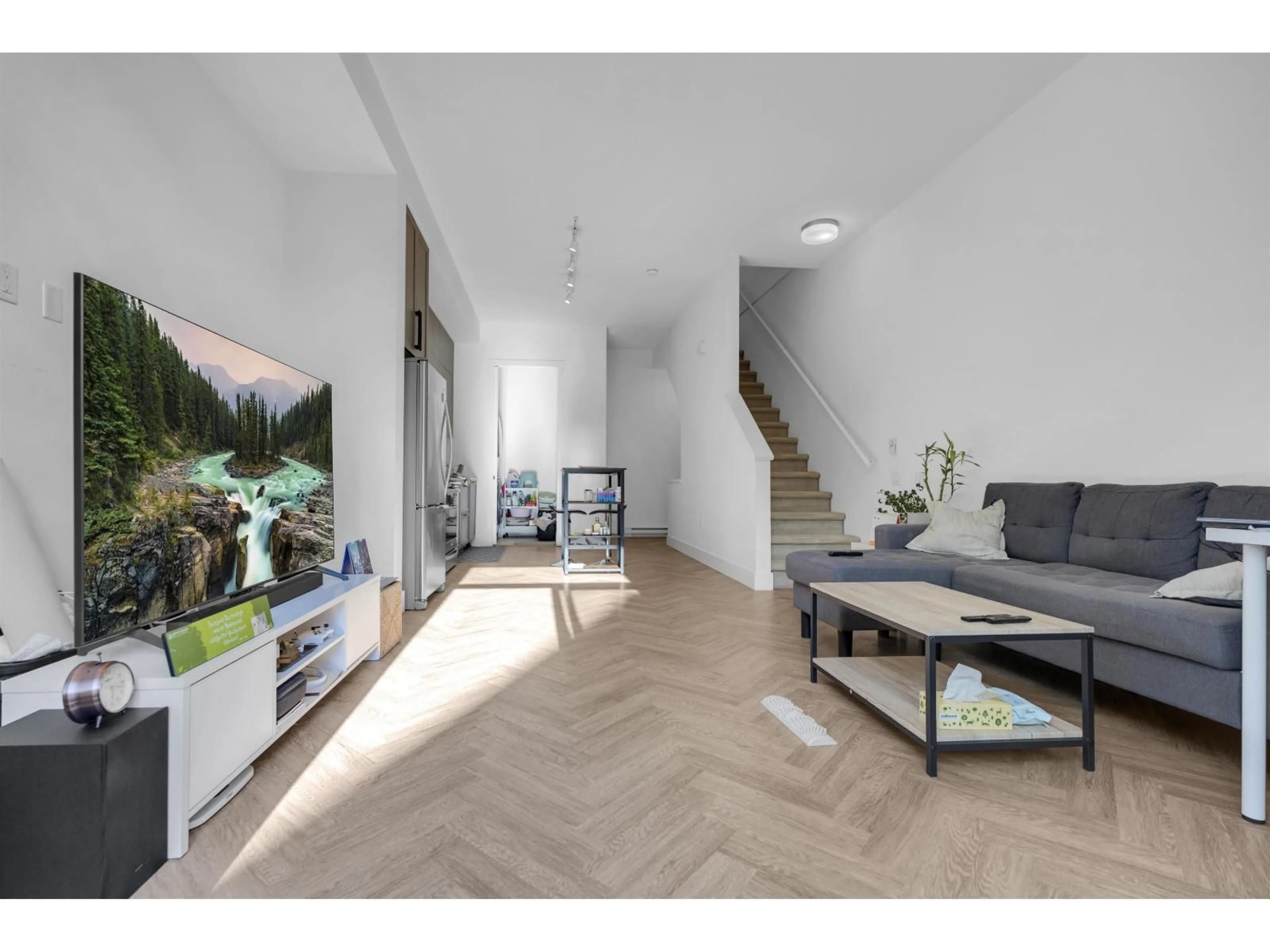 Unknown for 99 - 17568 57A AVENUE, Surrey British Columbia V3S7V2