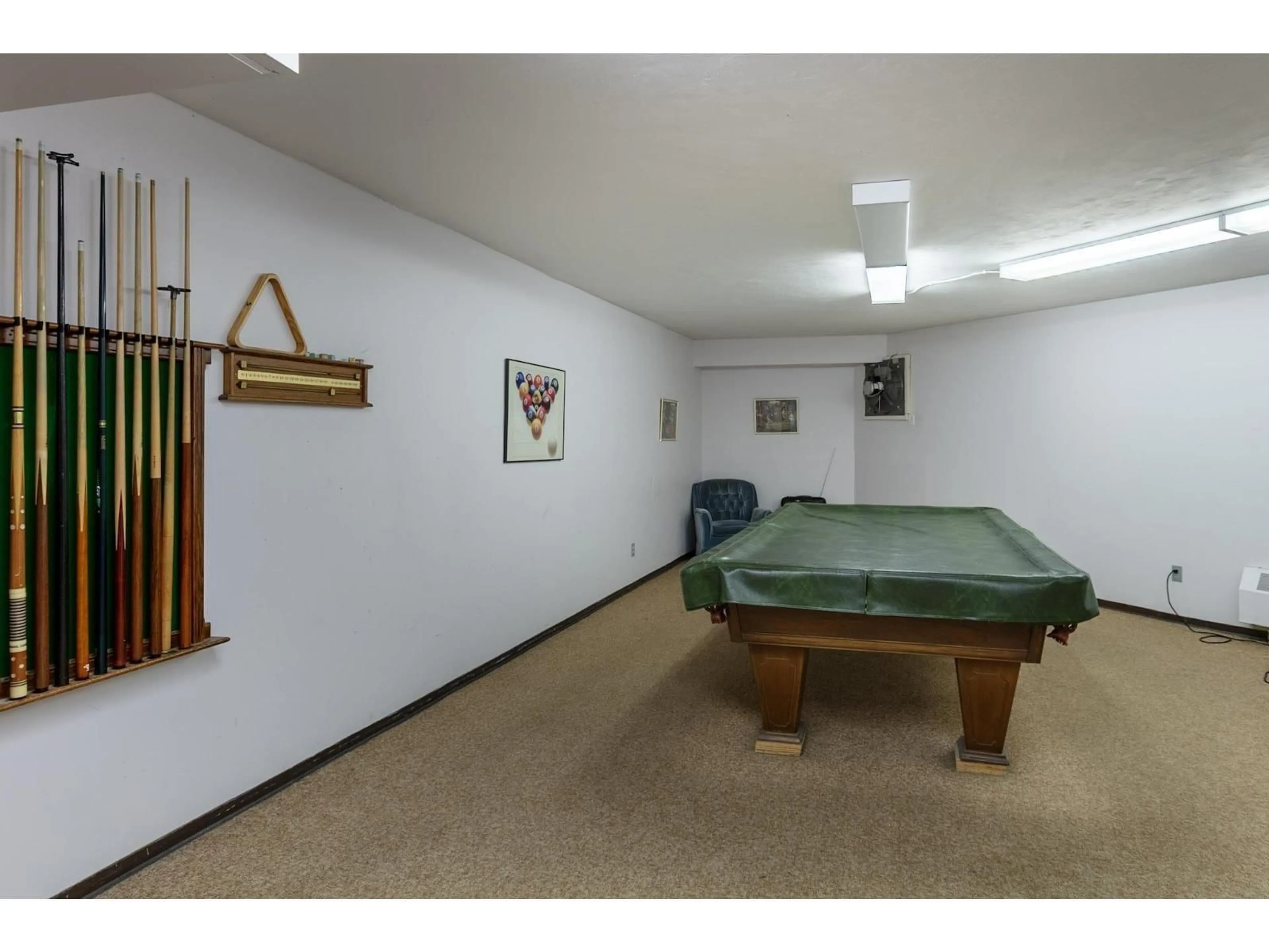 A pic of a room for 102 - 11881 88 AVENUE, Delta British Columbia V4C8A2
