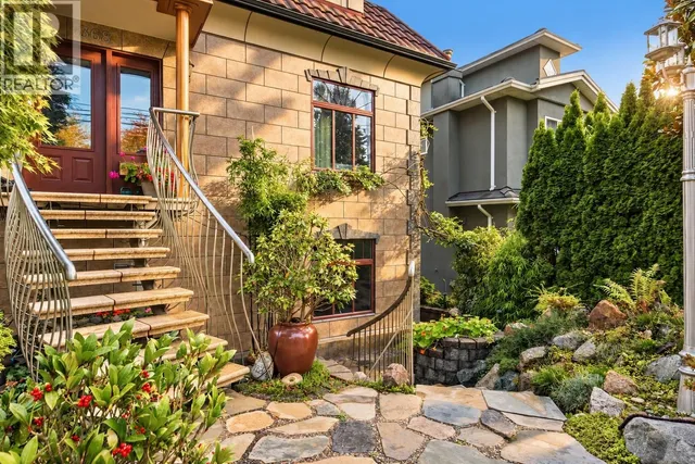 368 E 33RD AVENUE, Vancouver 3