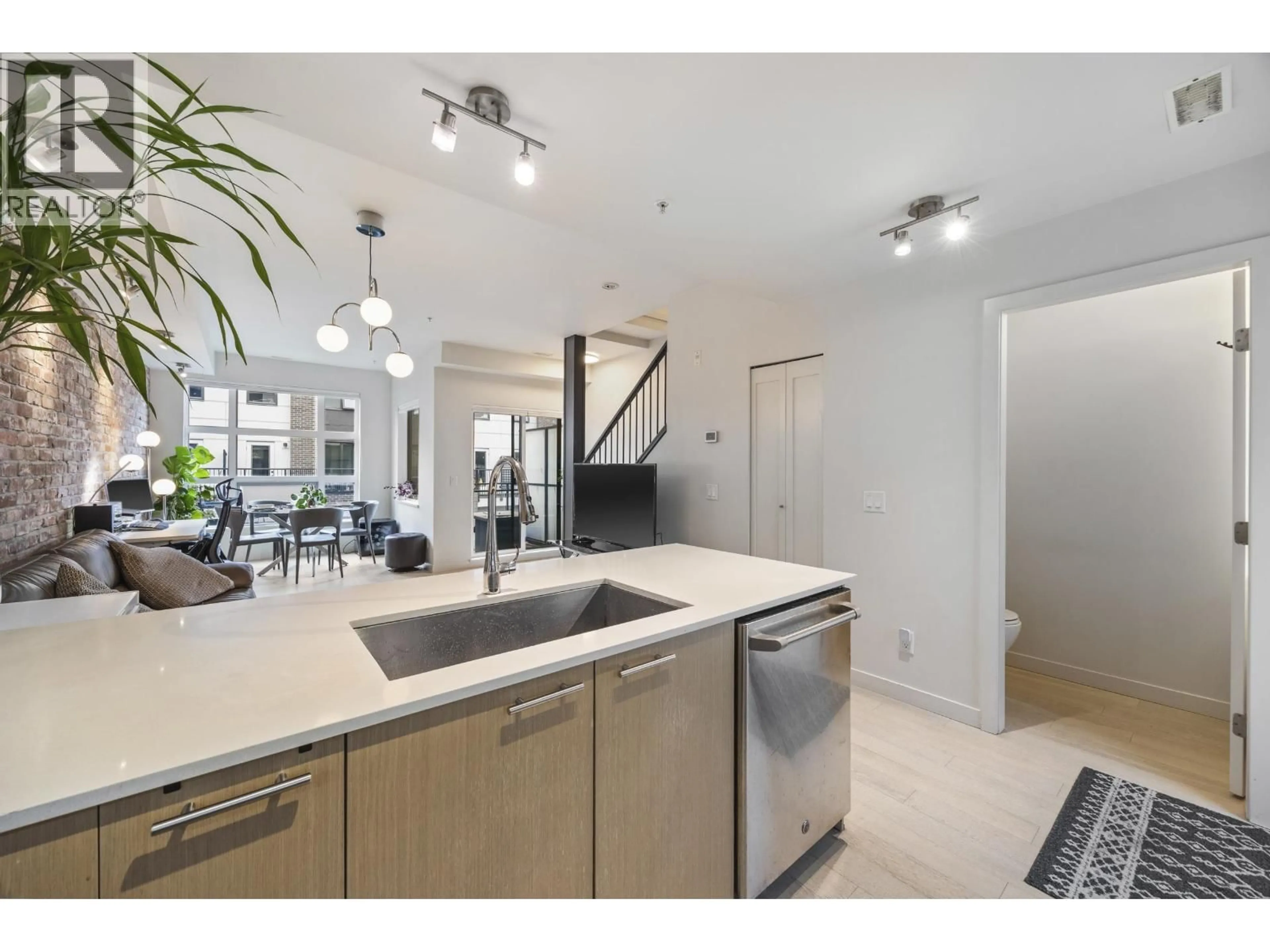 Open concept kitchen, unknown for 334 - 95 MOODY STREET, Port Moody British Columbia V3H0H2