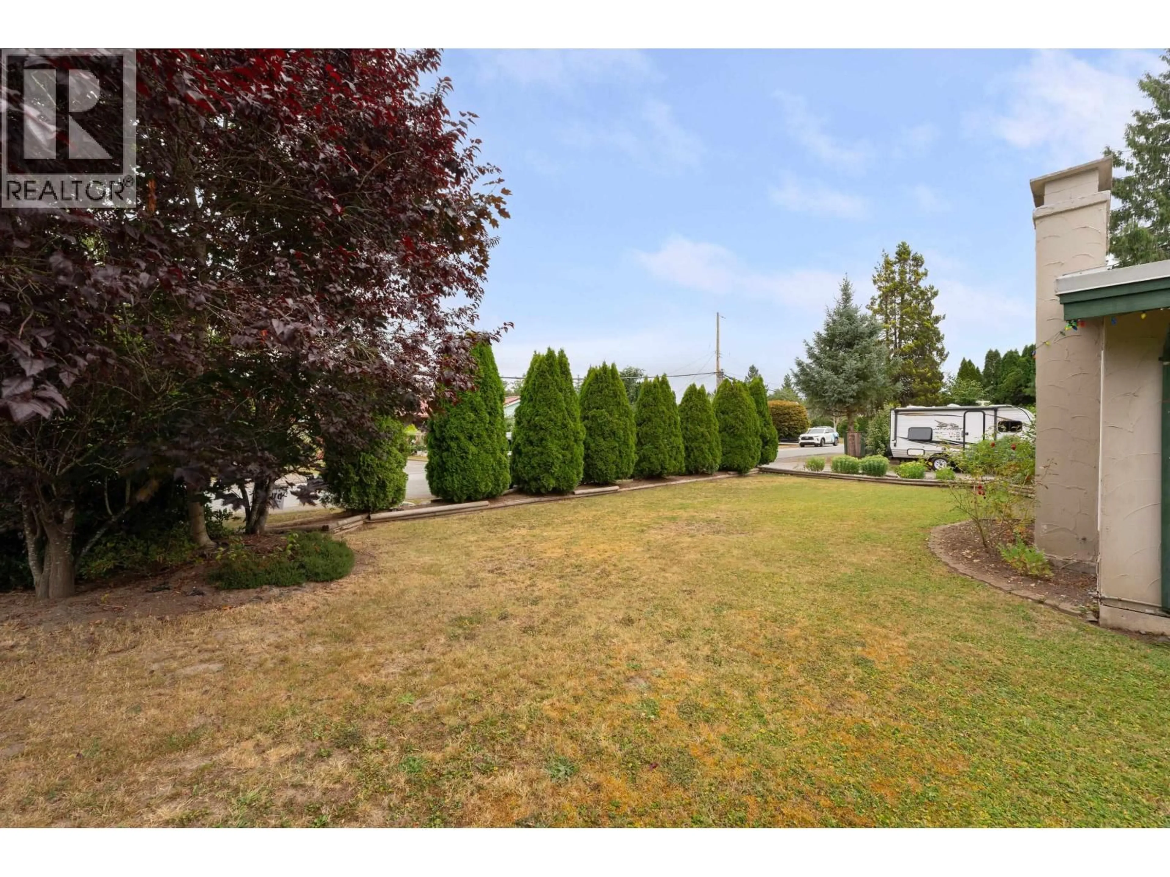 A pic from outside/outdoor area/front of a property/back of a property/a pic from drone, unknown for 22702 123 AVENUE, Maple Ridge British Columbia V2X4E4