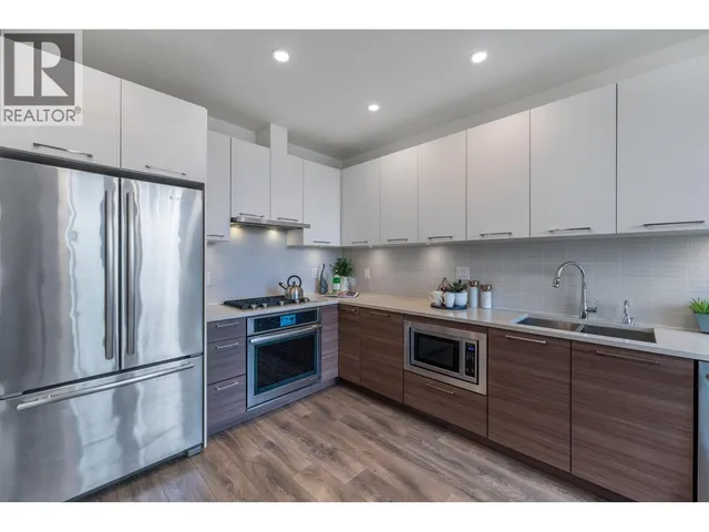 1 - 8599 RIVER DISTRICT CROSSING, Vancouver 4