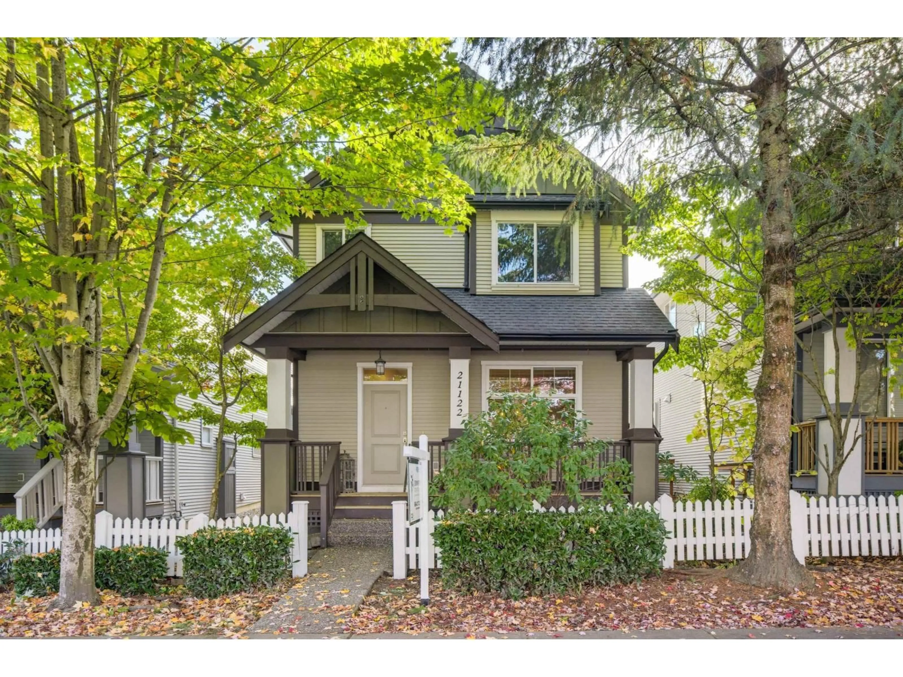 Home with vinyl exterior material, street for 21122 80 AVENUE, Langley British Columbia V2Y0H2