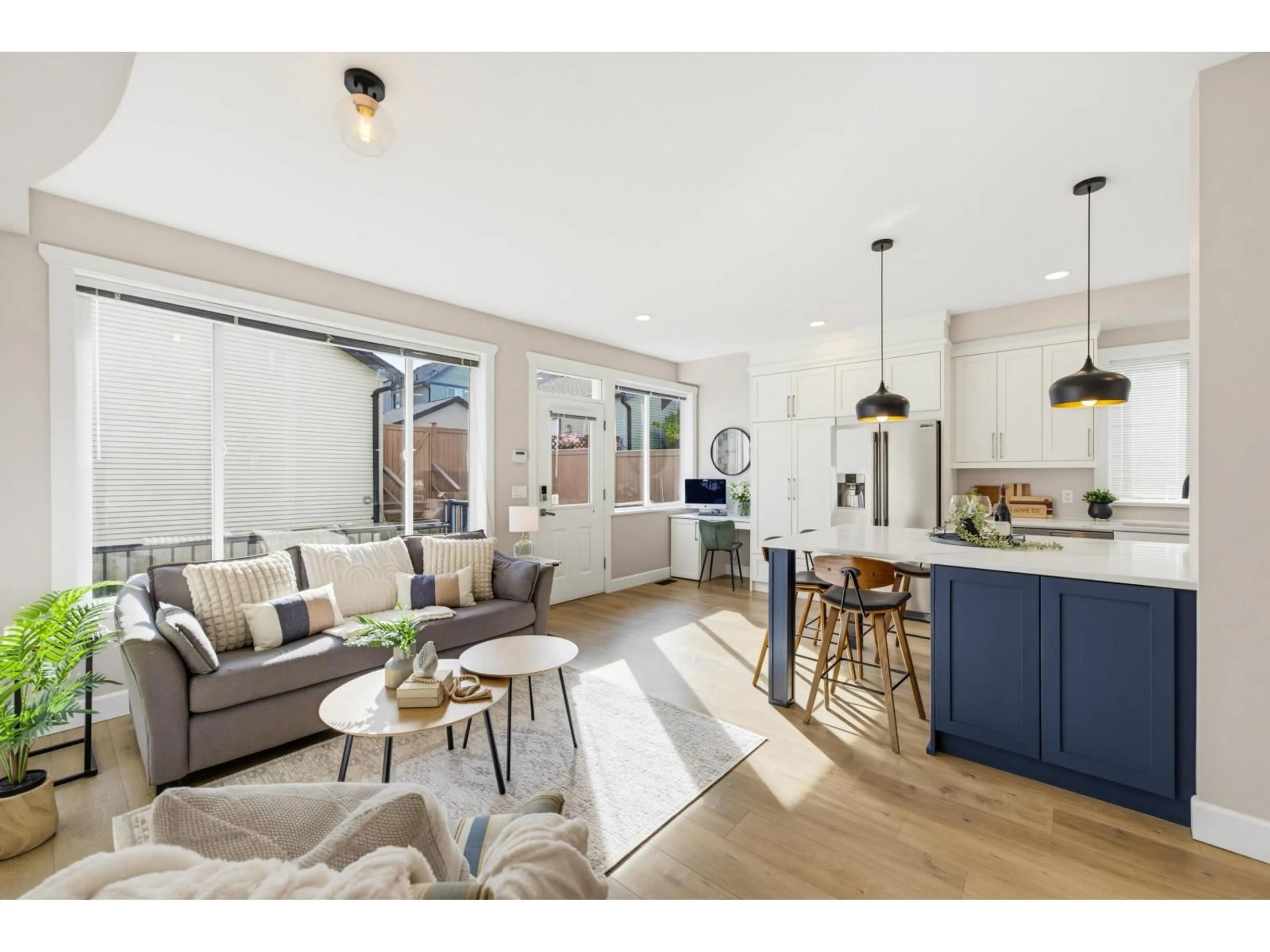 Open concept kitchen, unknown for 21122 80 AVENUE, Langley British Columbia V2Y0H2