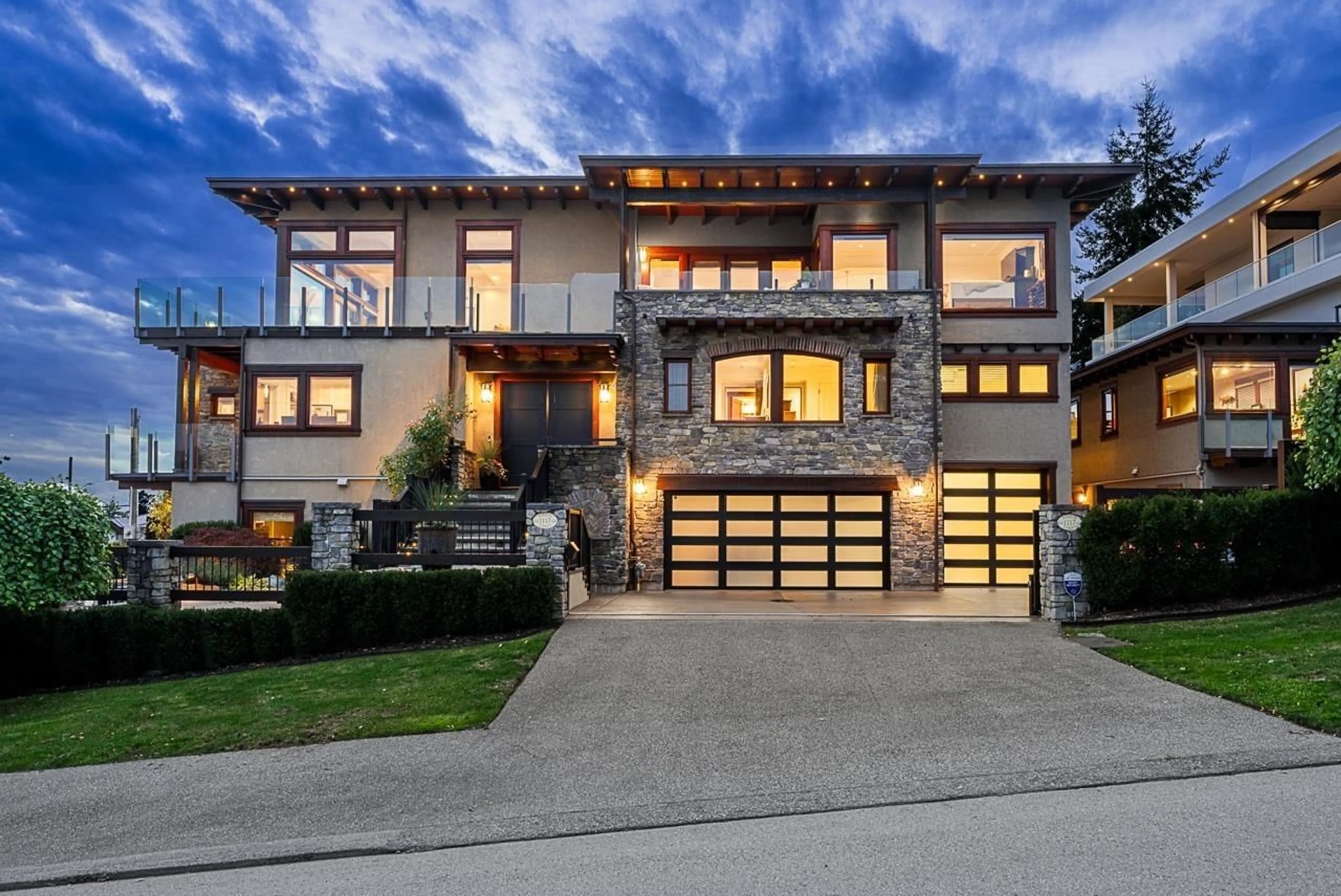 Home with brick exterior material, street for 1117 PARKER STREET, White Rock British Columbia V4B4R8