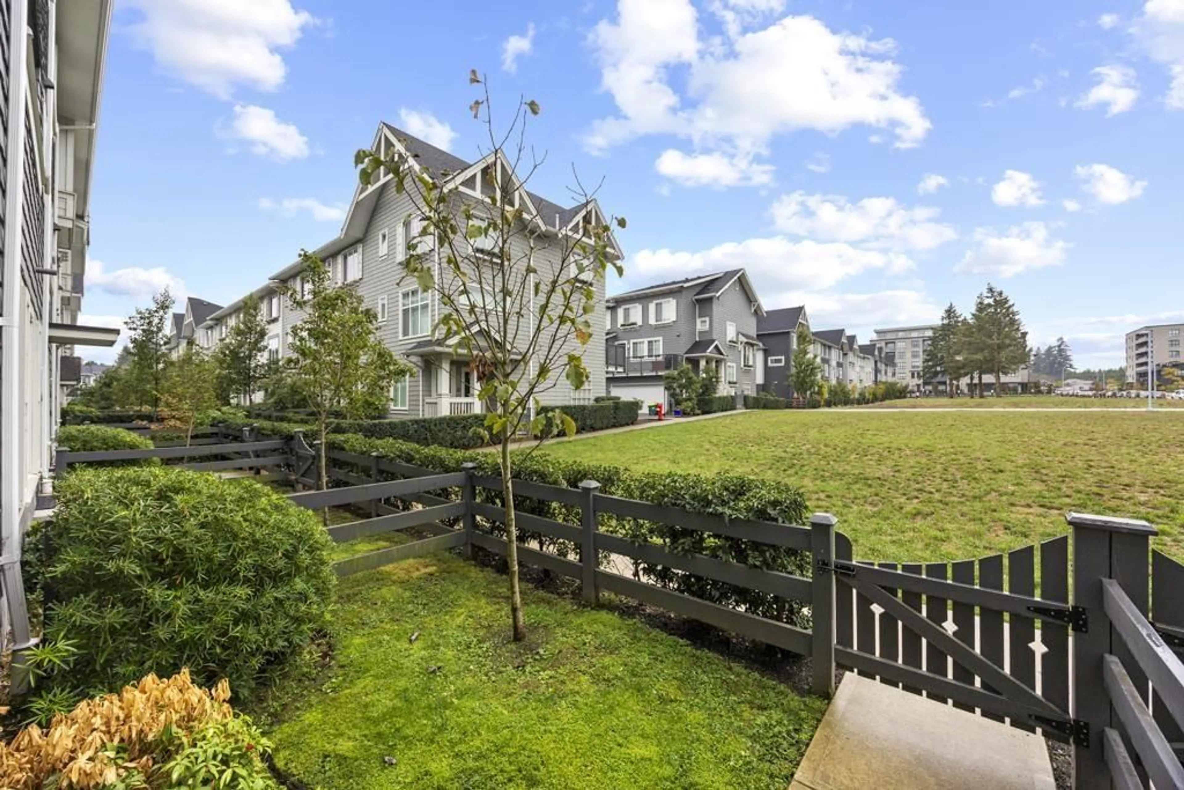 A pic from outside/outdoor area/front of a property/back of a property/a pic from drone, unknown for 2 - 15850 85 AVENUE, Surrey British Columbia V4N6W2
