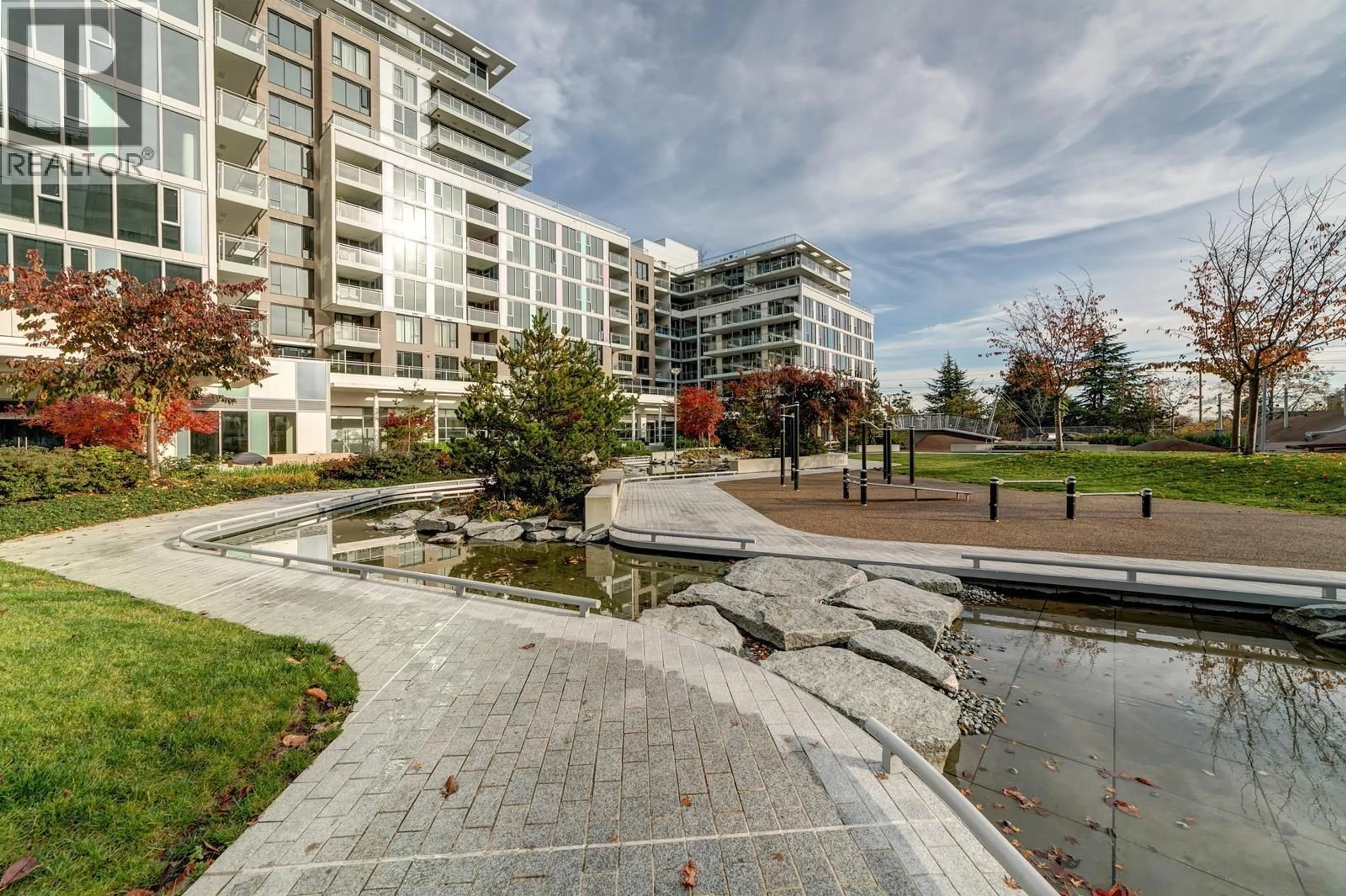 Patio, street for 520 - 8988 PATTERSON ROAD, Richmond British Columbia V6X0R2