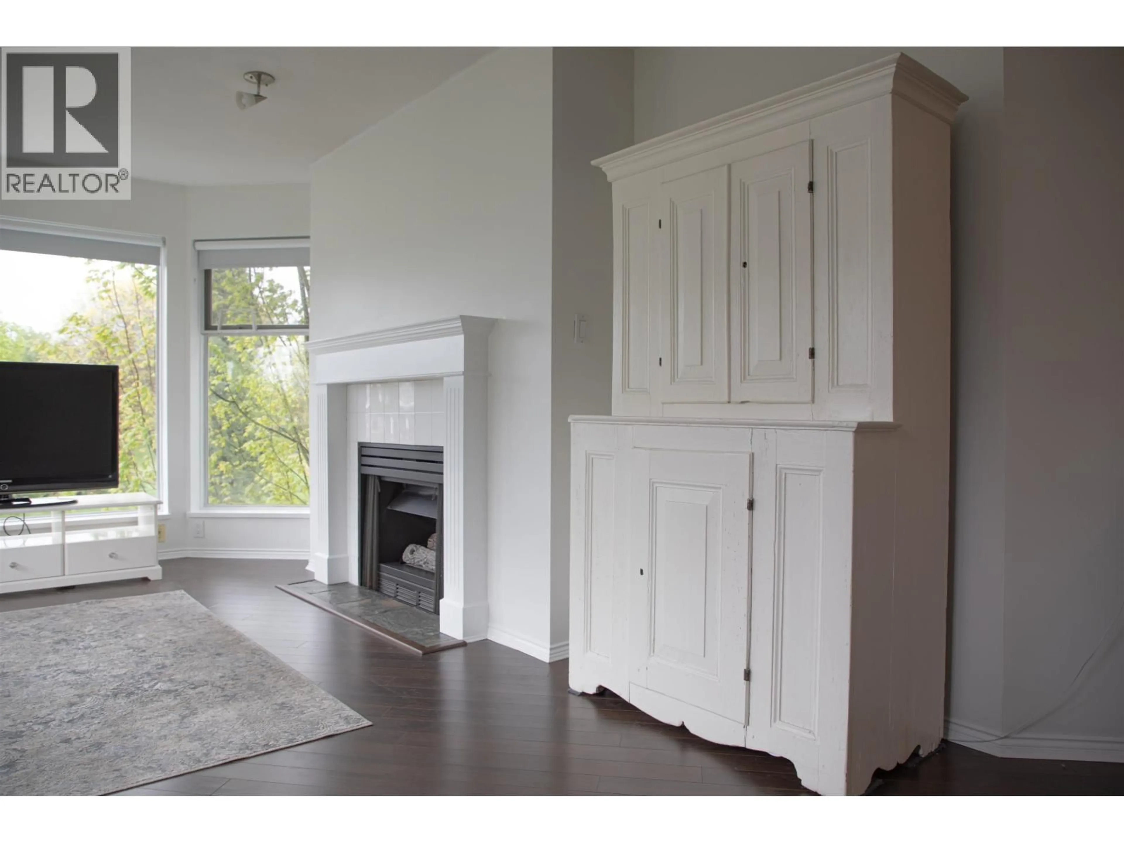 Unknown for 303 - 1562 W 5TH AVENUE, Vancouver British Columbia V6J5H9