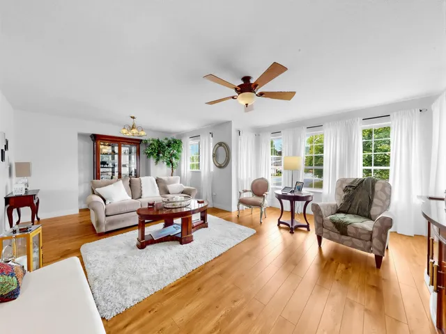 8621 215 STREET, Langley 2